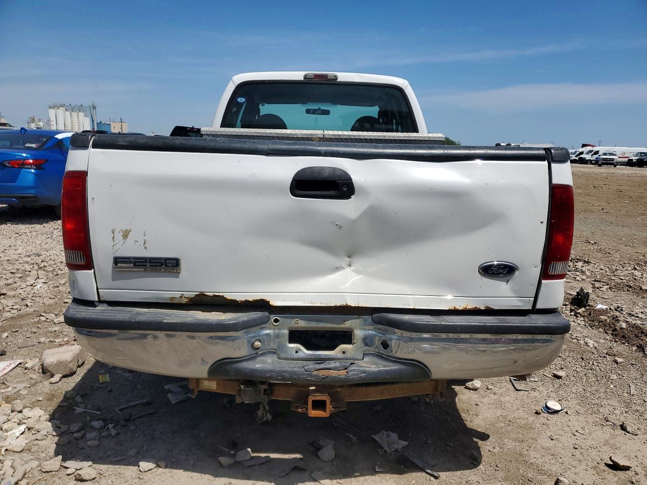 2007 Ford F250 Super Duty White vin: 1FTSX20537EA04987