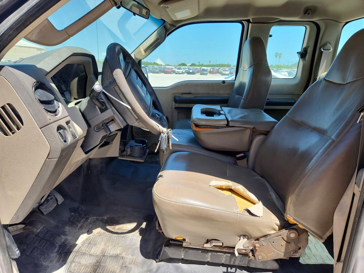 2008 Ford F250 Super Duty White vin: 1FTSX20548EE40880