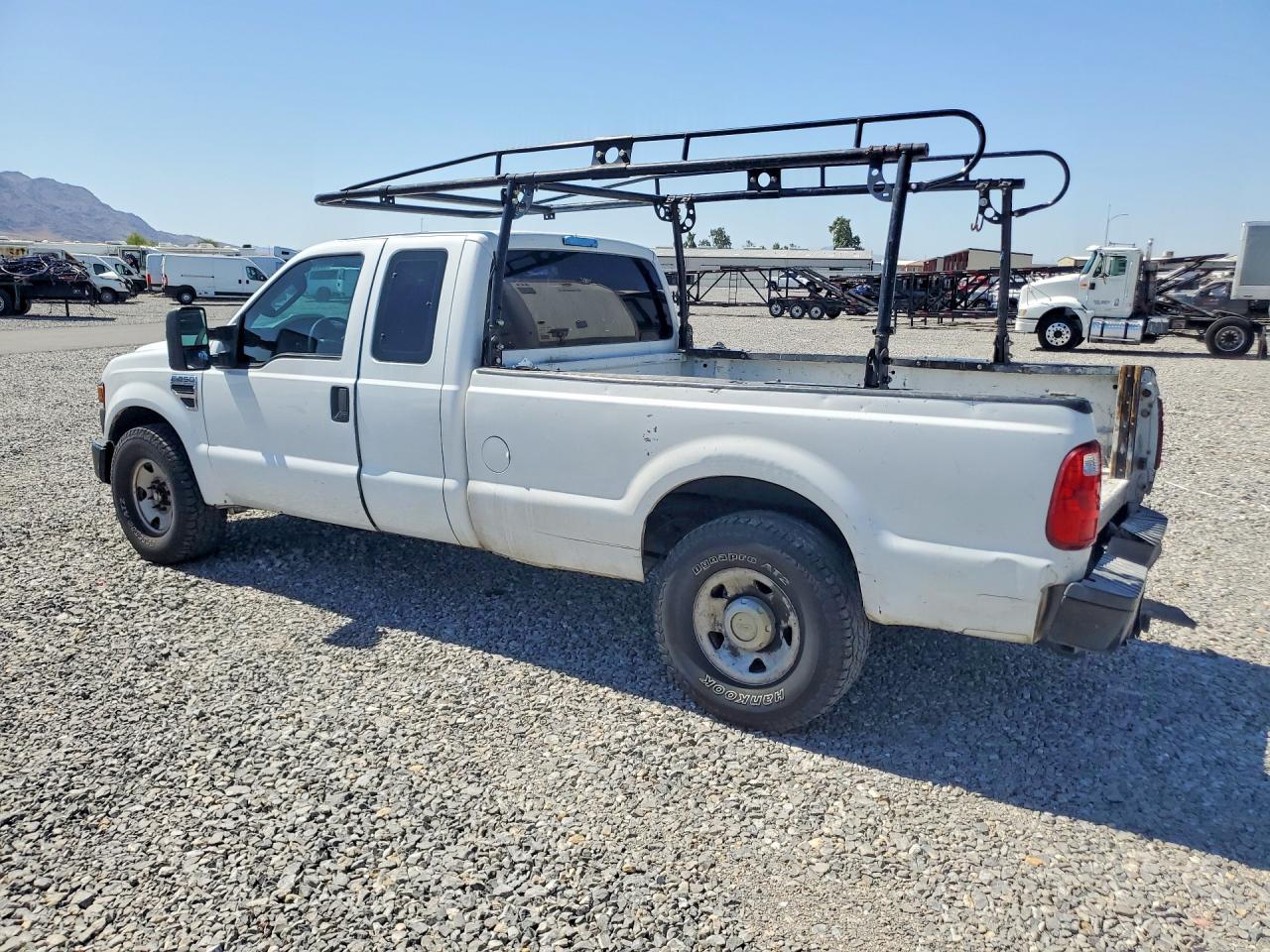 2008 Ford F250 Super Duty White vin: 1FTSX20568ED63865