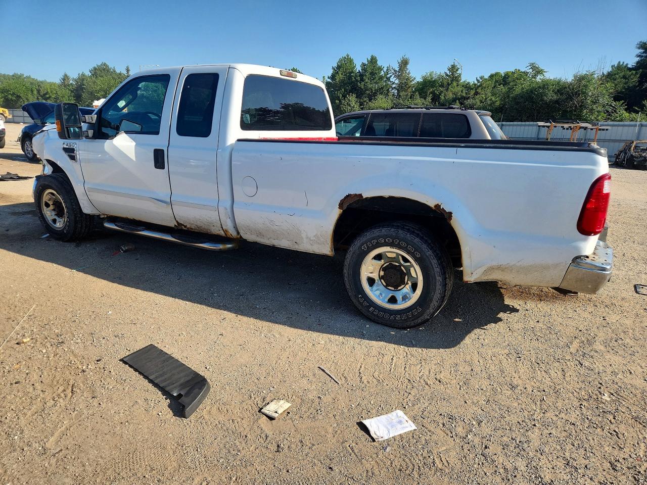 2009 Ford F250 Super Duty White vin: 1FTSX20589EA80756
