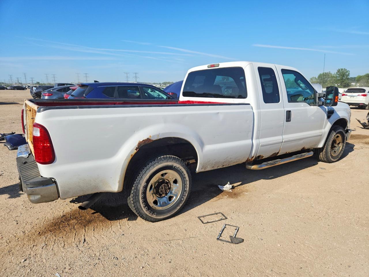 2009 Ford F250 Super Duty White vin: 1FTSX20589EA80756