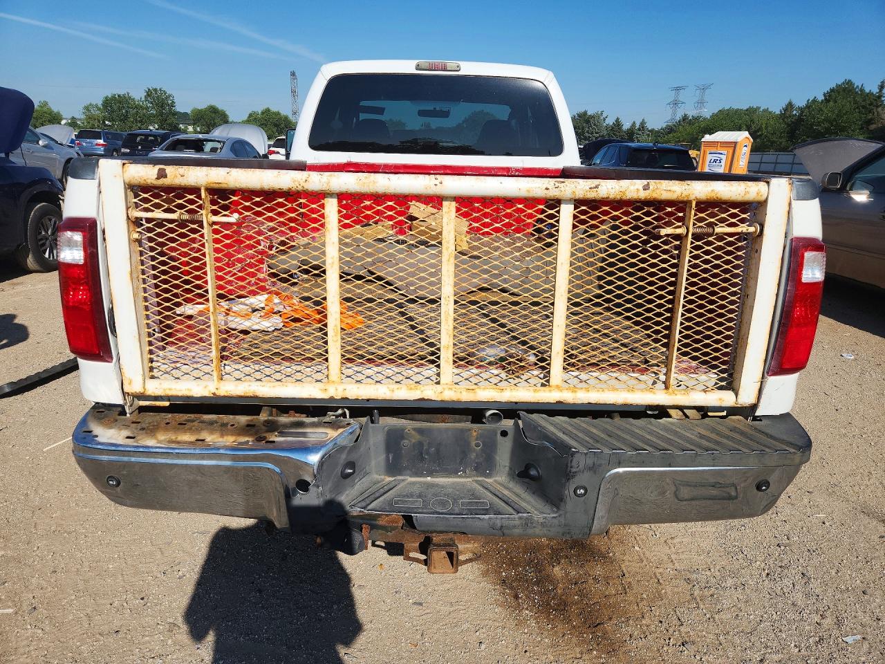 2009 Ford F250 Super Duty White vin: 1FTSX20589EA80756
