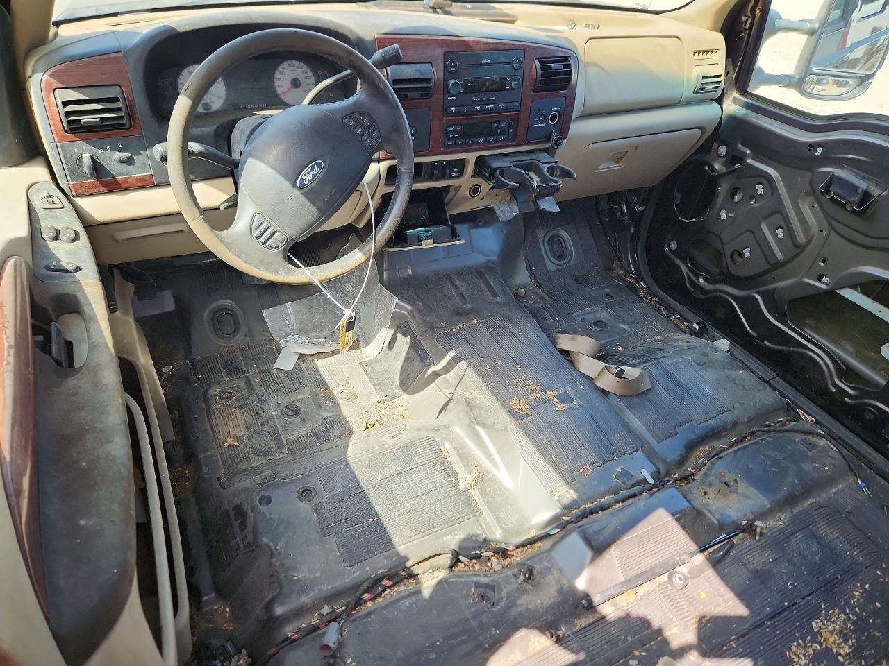 2005 Ford F250 Super Duty Brown vin: 1FTSX20P85EB74454