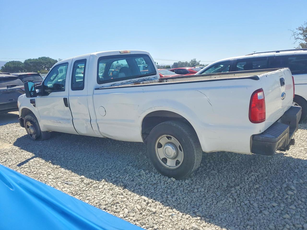 2008 Ford F250 Super Duty White vin: 1FTSX20R48EA20183