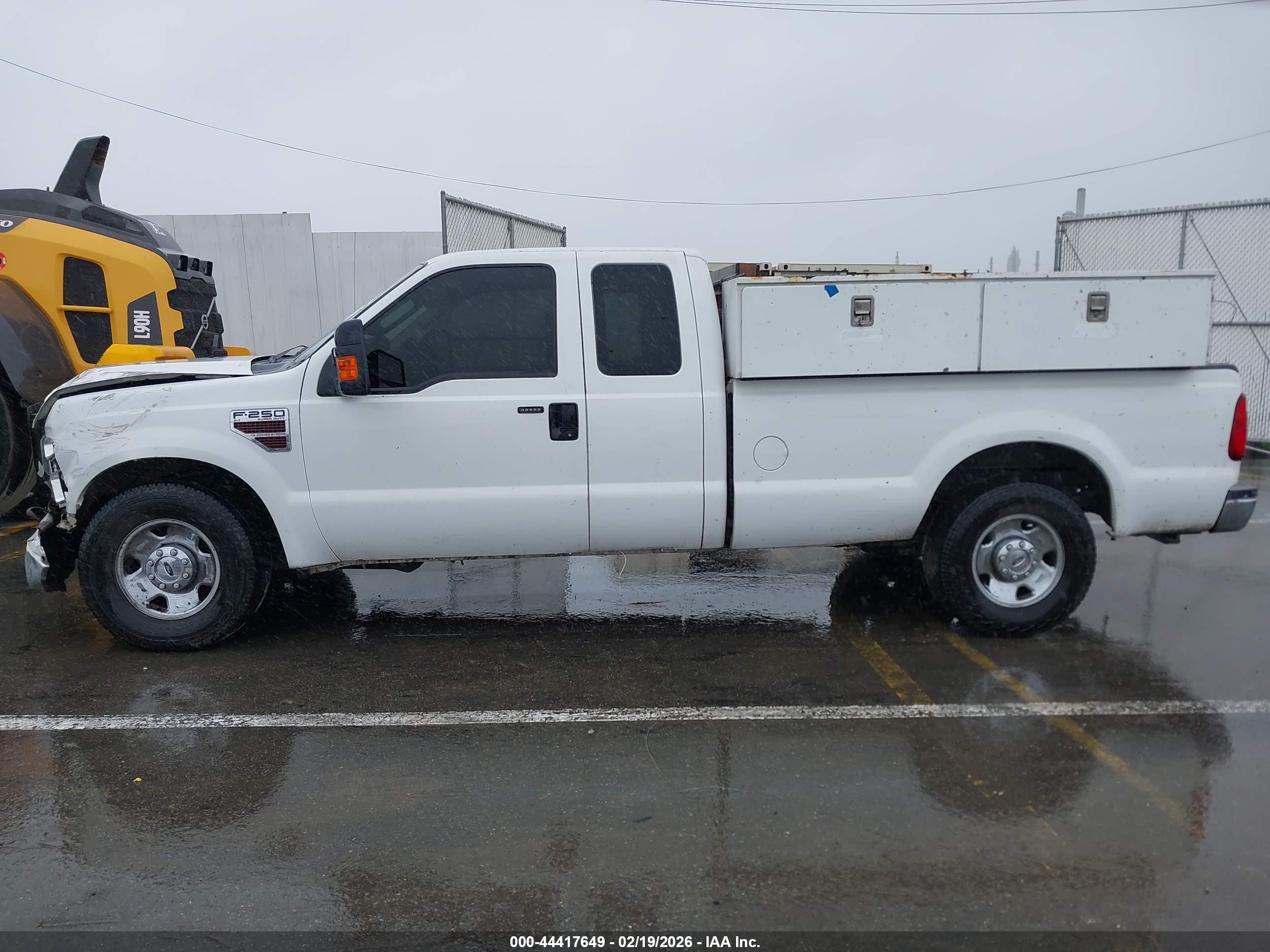 2008 Ford F-250 Lariat/xl/xlt White vin: 1FTSX20RX8EA89878