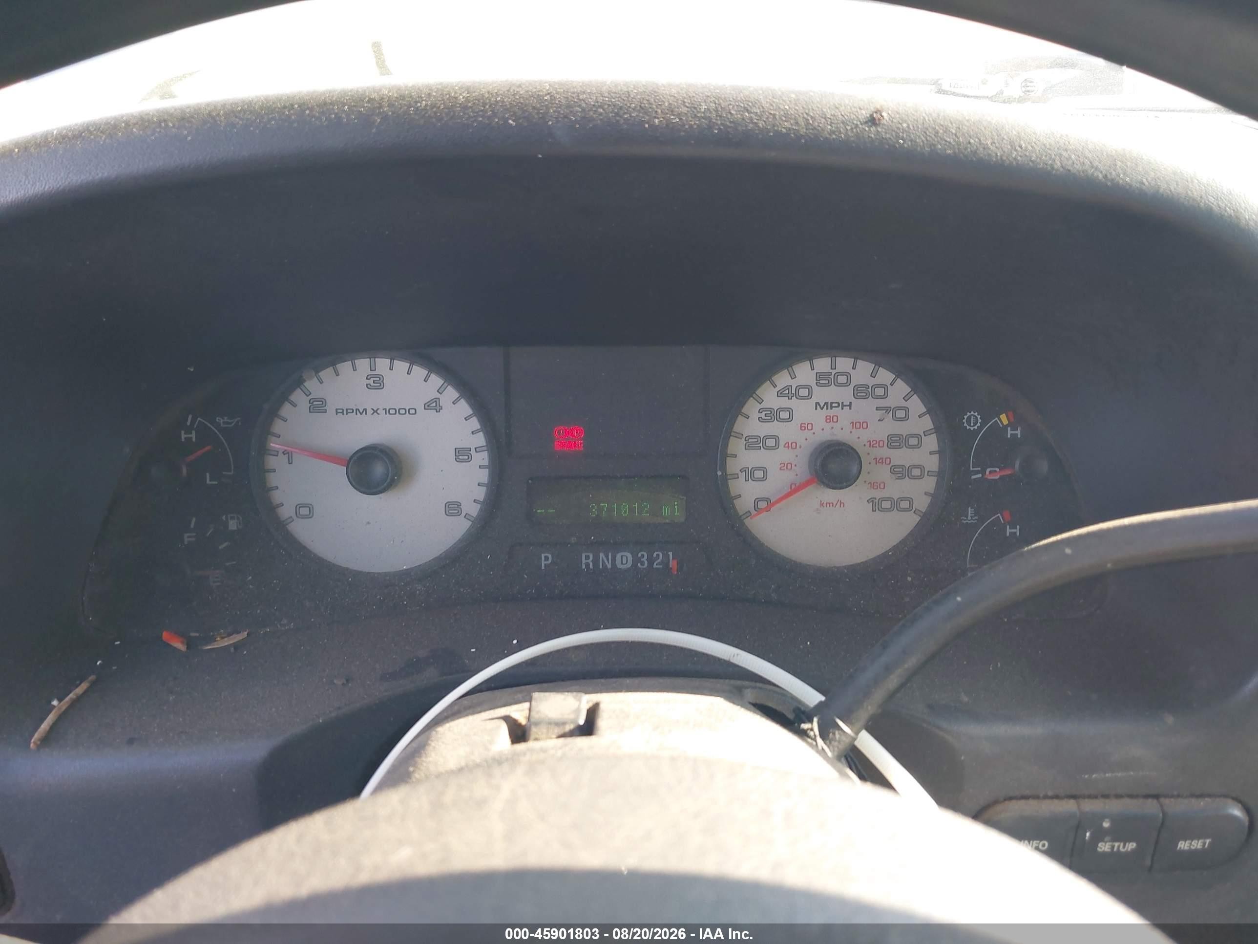 2005 Ford F-250 Lariat/xl/xlt White vin: 1FTSX20Y75EB00094