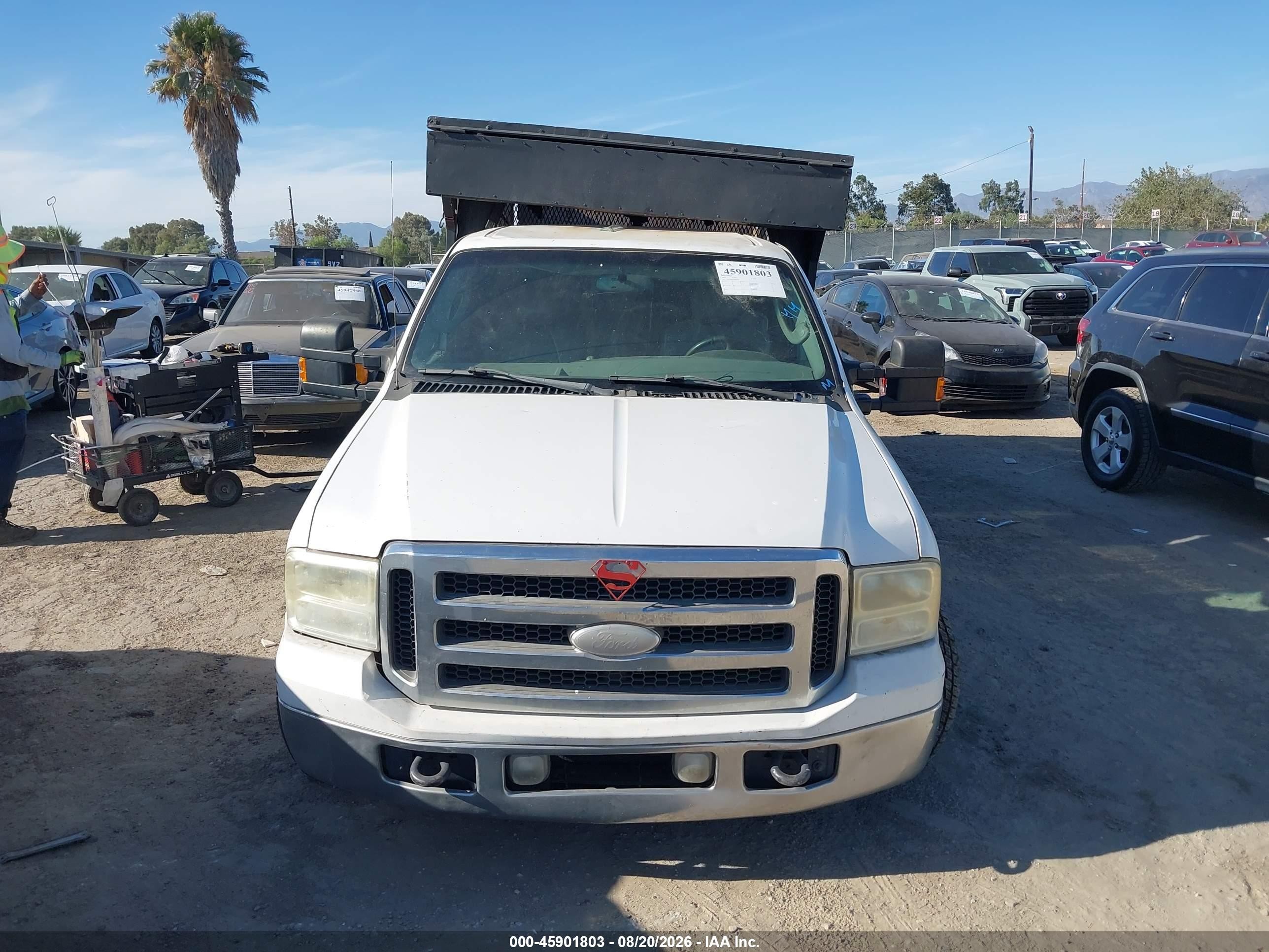 2005 Ford F-250 Lariat/xl/xlt White vin: 1FTSX20Y75EB00094