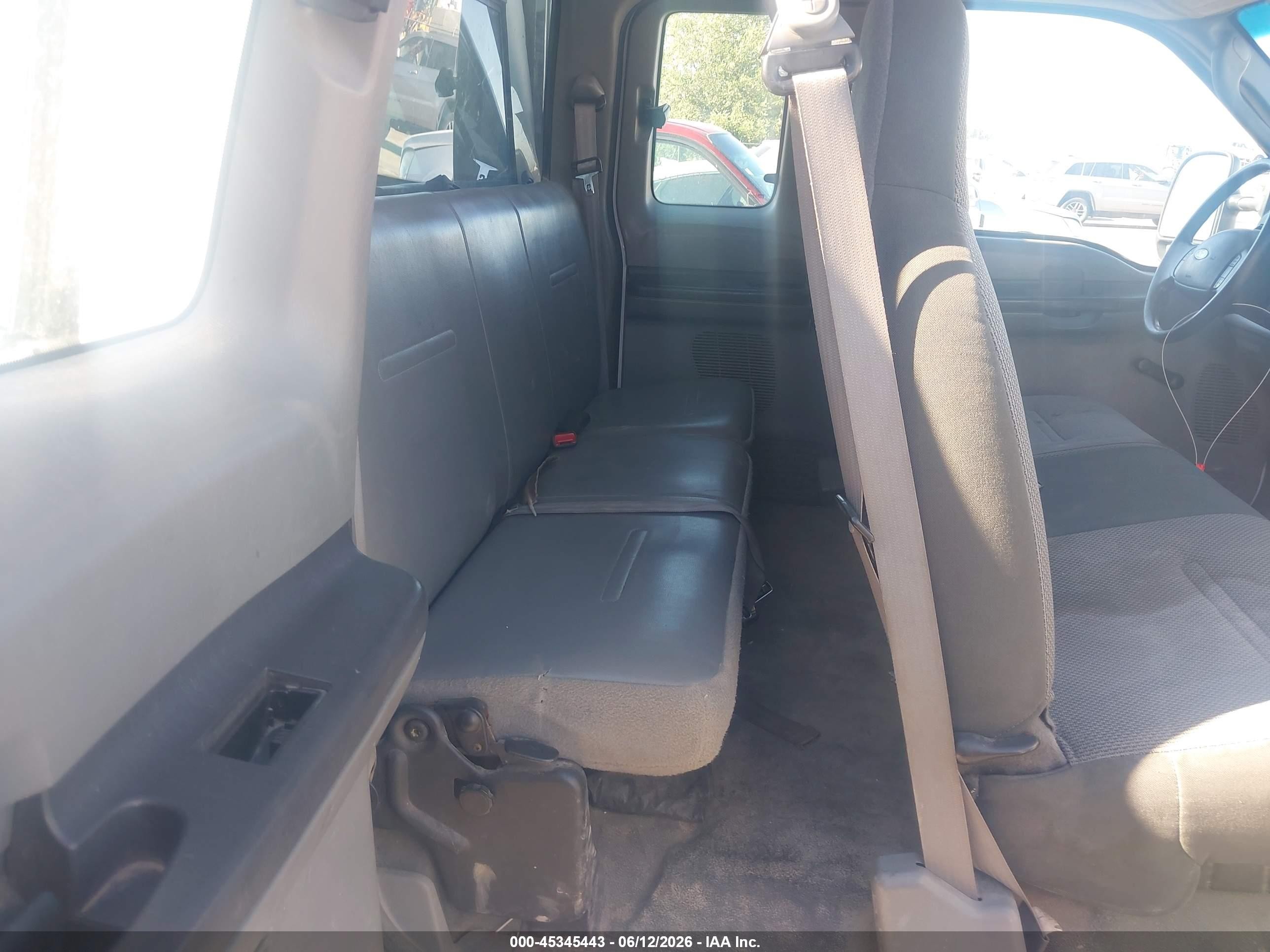 2007 Ford F-250 Lariat/xl/xlt White vin: 1FTSX21507EB27337