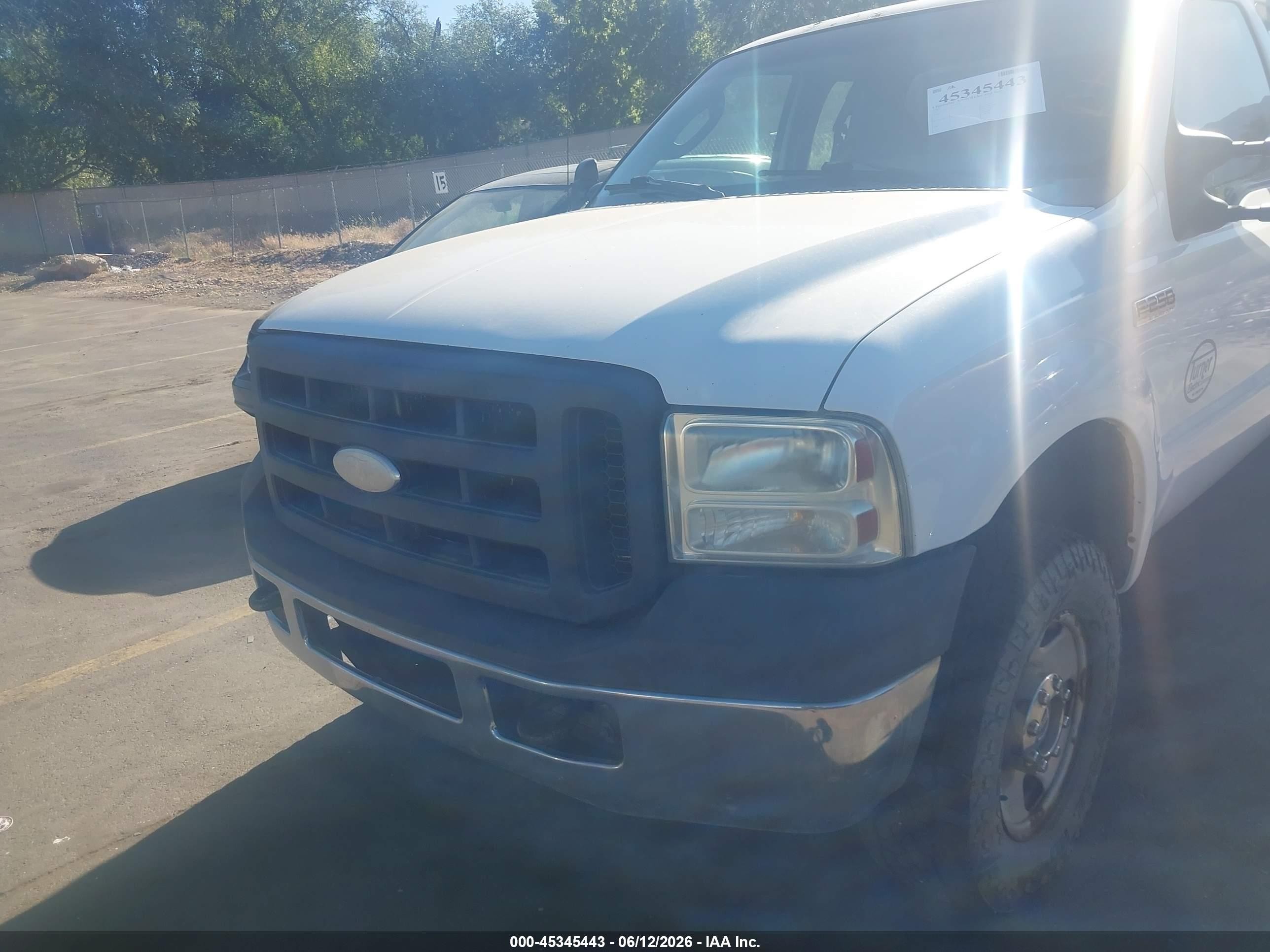 2007 Ford F-250 Lariat/xl/xlt White vin: 1FTSX21507EB27337