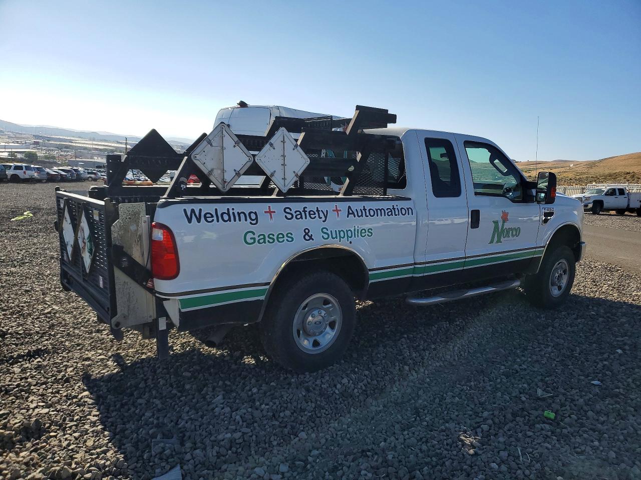 2008 Ford F250 Super Duty White vin: 1FTSX21508EC05603