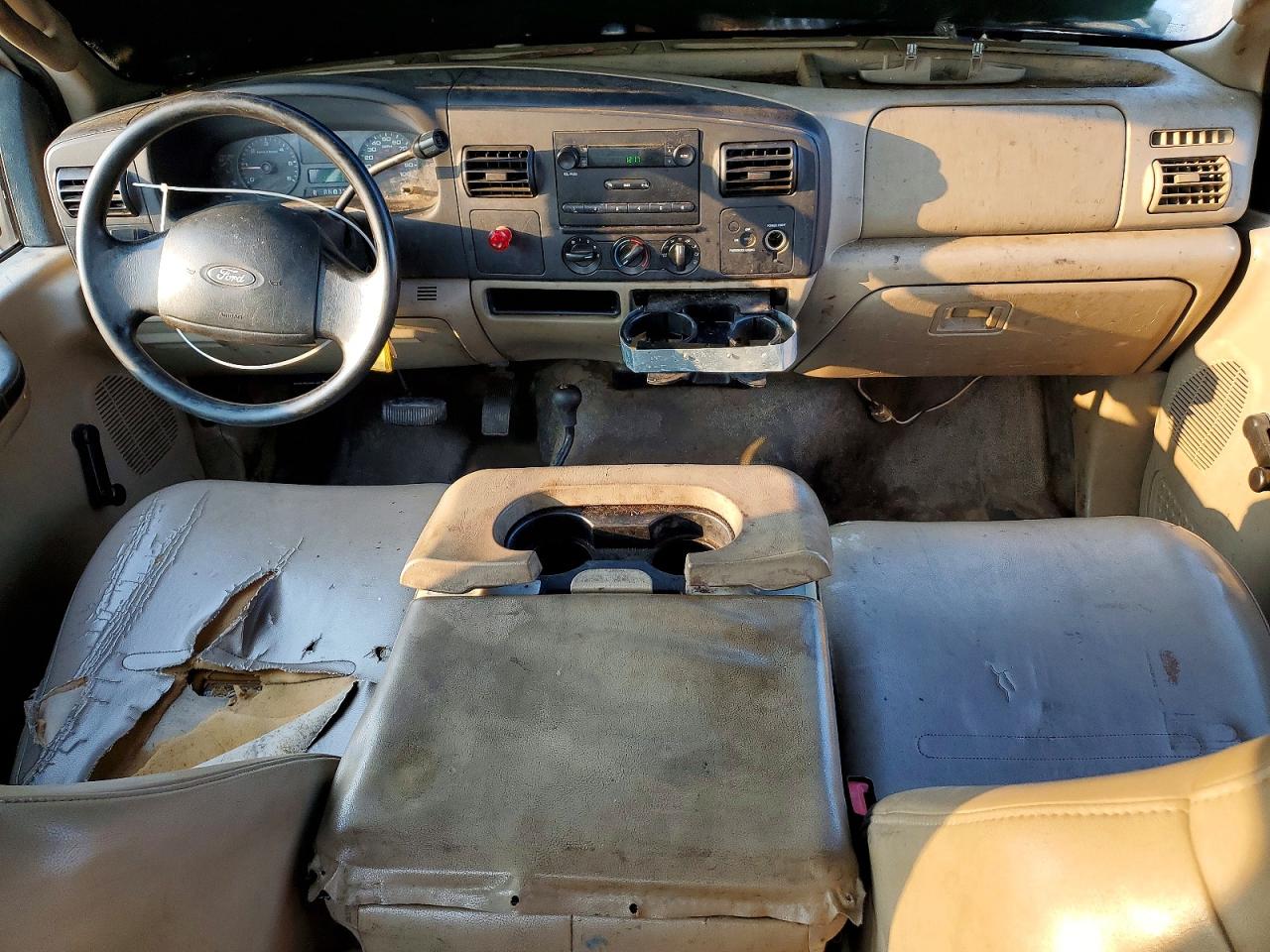 2005 Ford F250 Super Duty White vin: 1FTSX21515EC76658