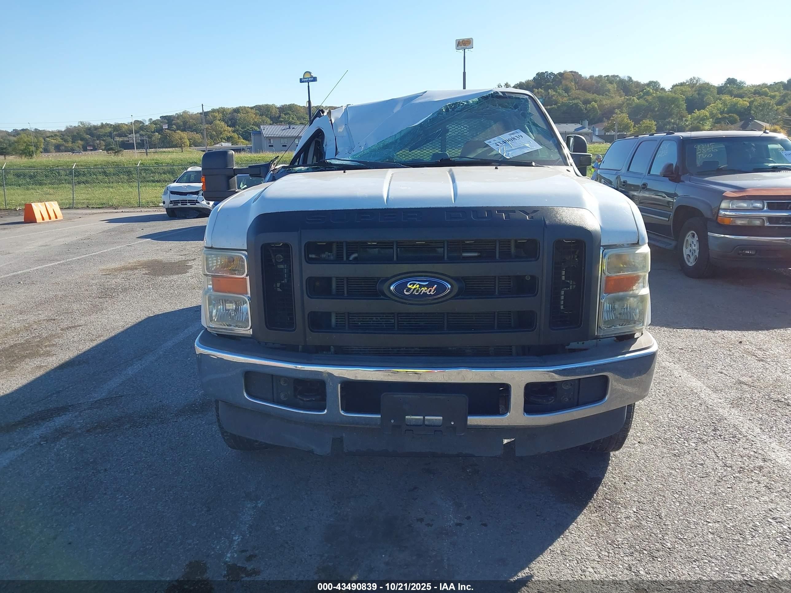2009 Ford F-250 Fx4/lariat/xl/xlt White vin: 1FTSX21529EA16663