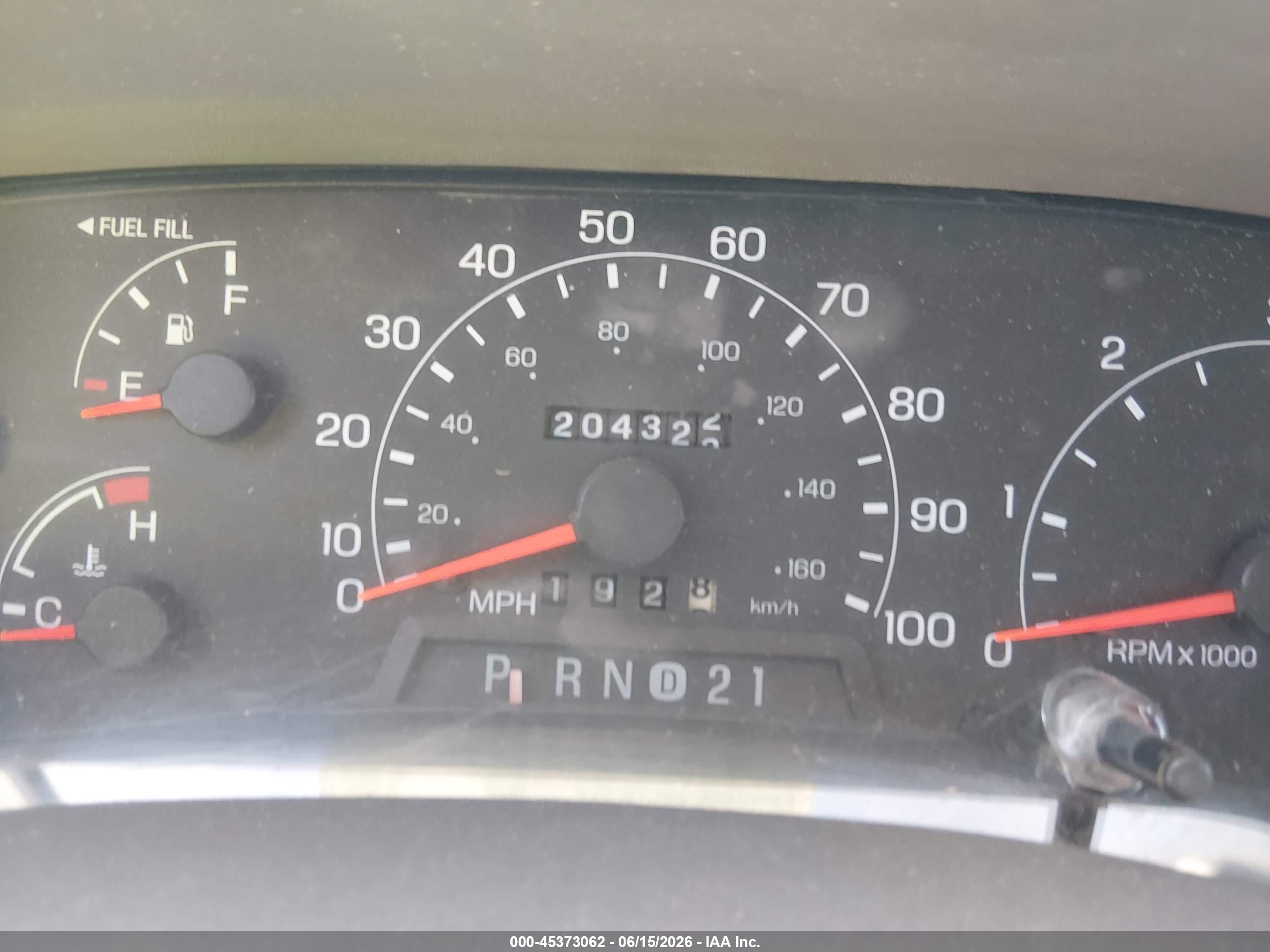 2005 Ford F-250 Lariat/xl/xlt White vin: 1FTSX21545EC73818