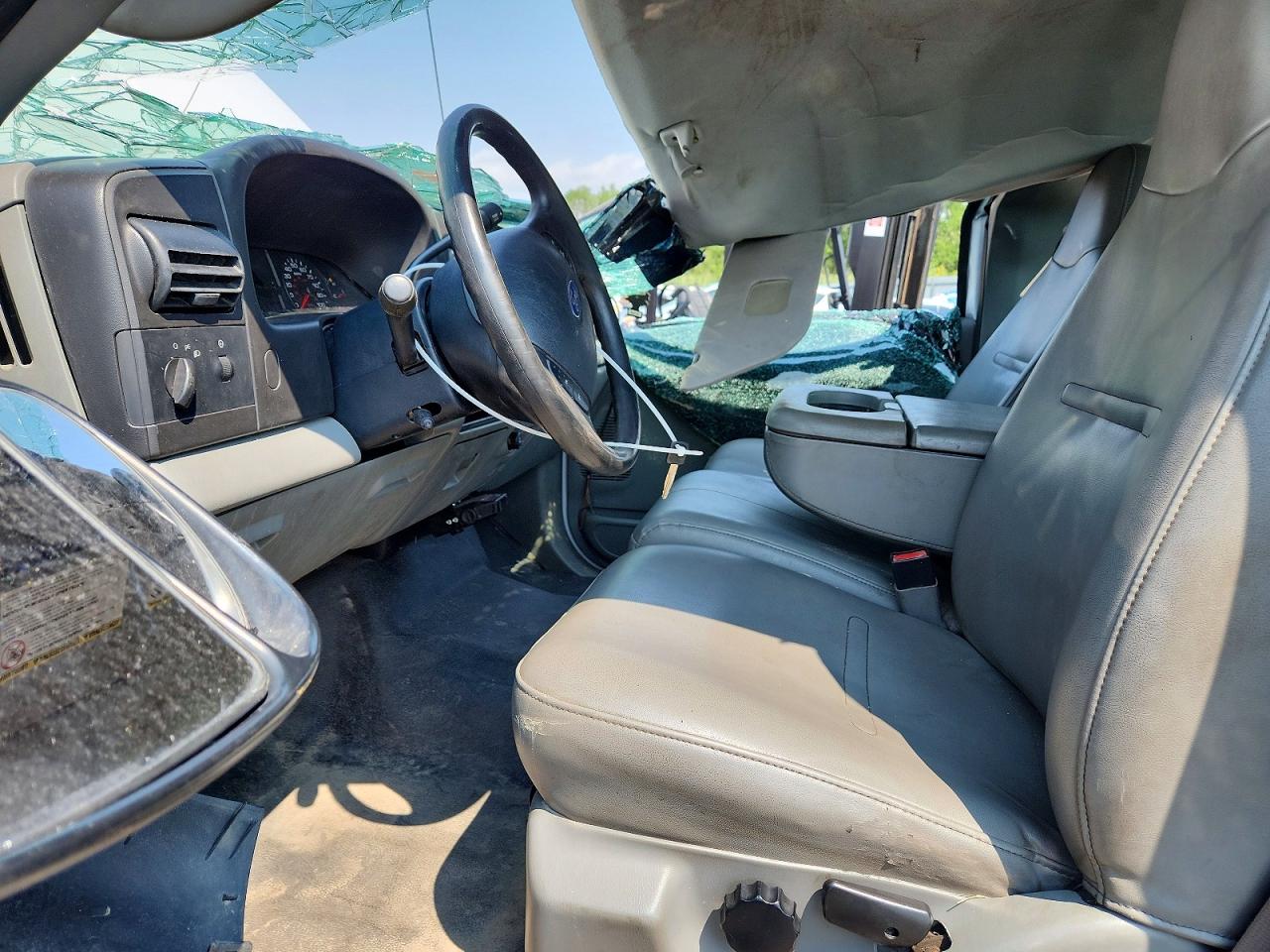 2006 Ford F250 Super Duty White vin: 1FTSX21556ED48625