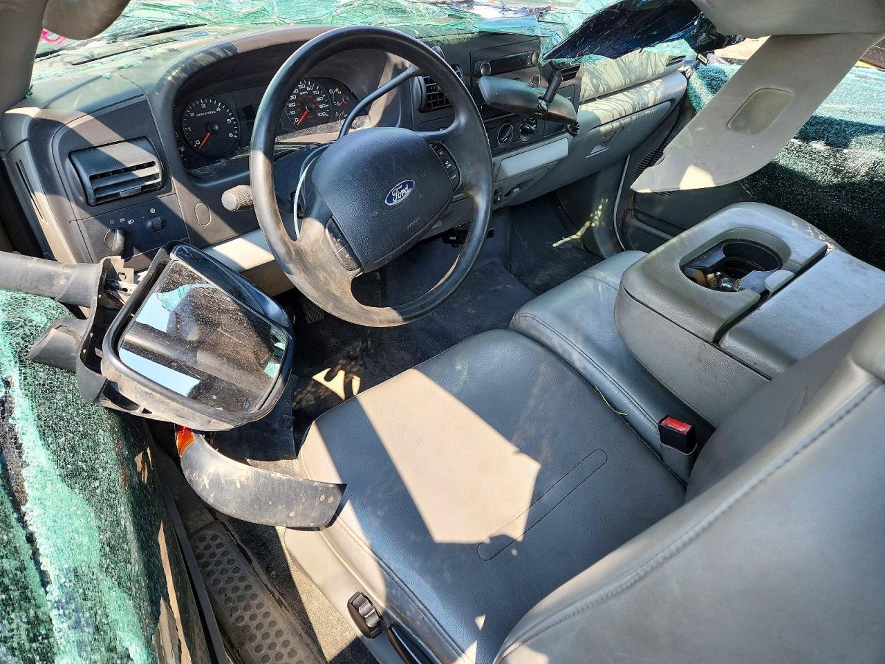 2006 Ford F250 Super Duty White vin: 1FTSX21556ED48625