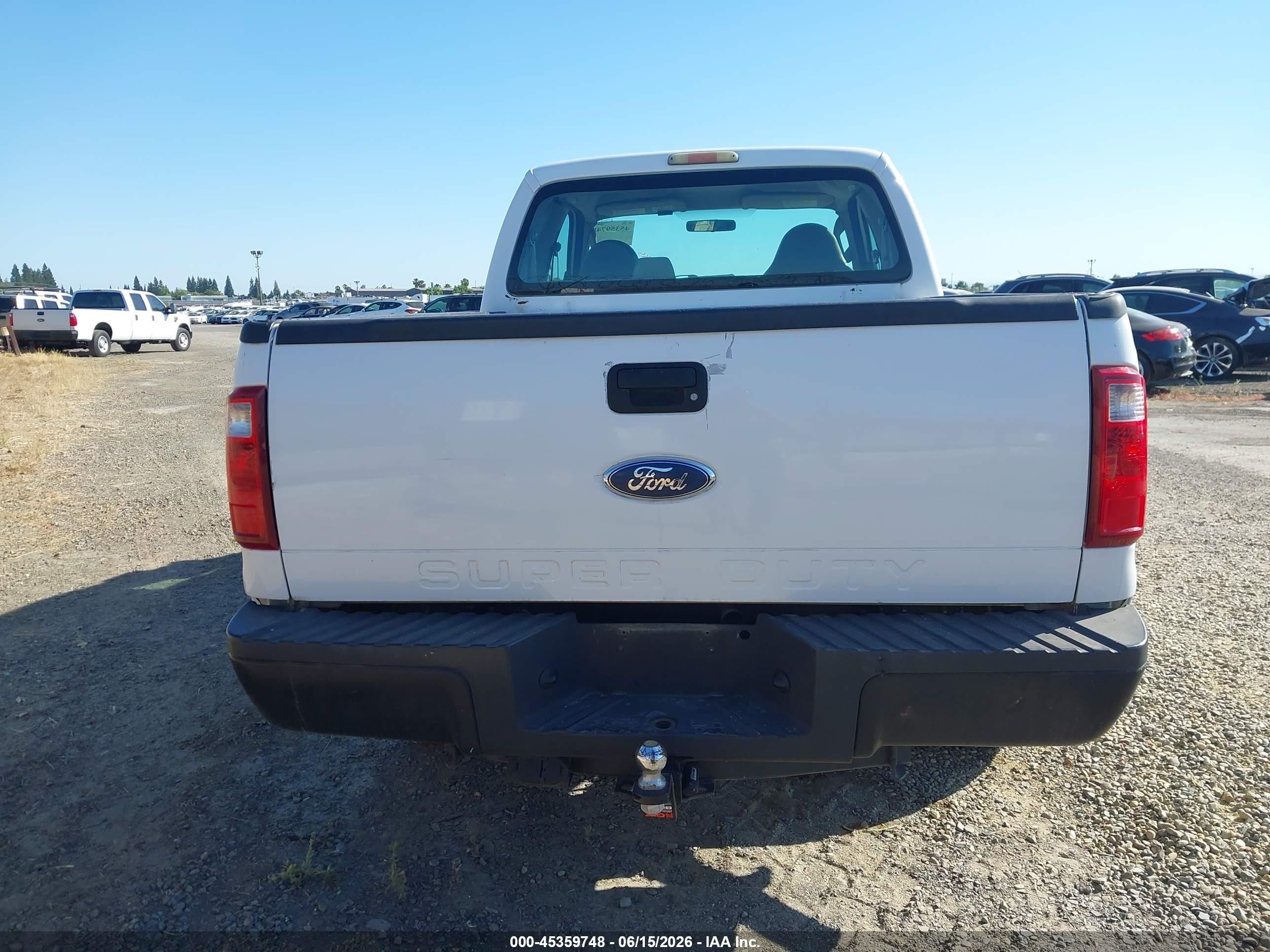 2008 Ford F-250 Fx4/lariat/xl/xlt White vin: 1FTSX21558EA09236