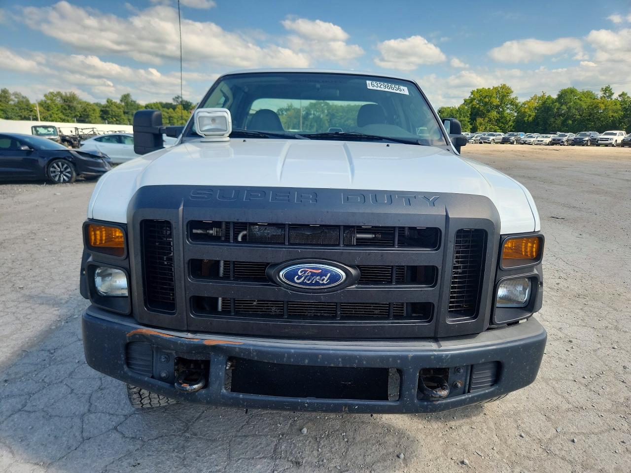 2008 Ford F250 Super Duty White vin: 1FTSX21558EE26758