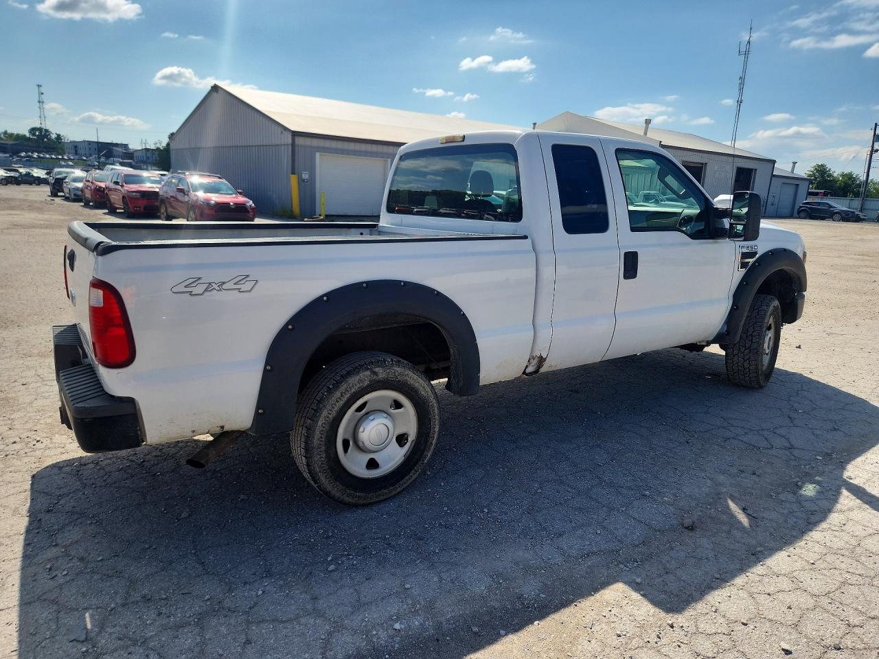 2008 Ford F250 Super Duty White vin: 1FTSX21558EE26758