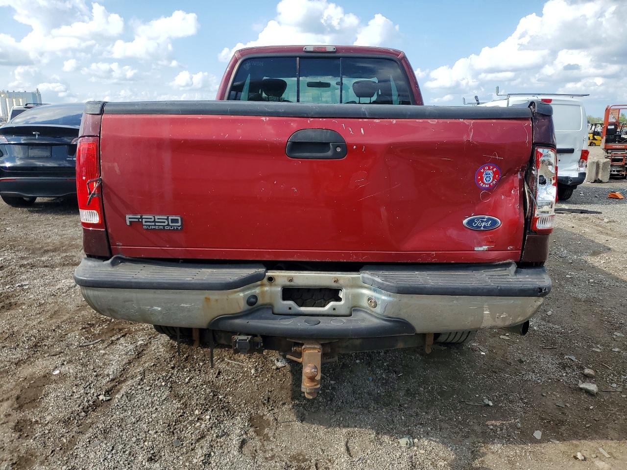 2006 Ford F250 Super Duty Burgundy vin: 1FTSX21566ED77499