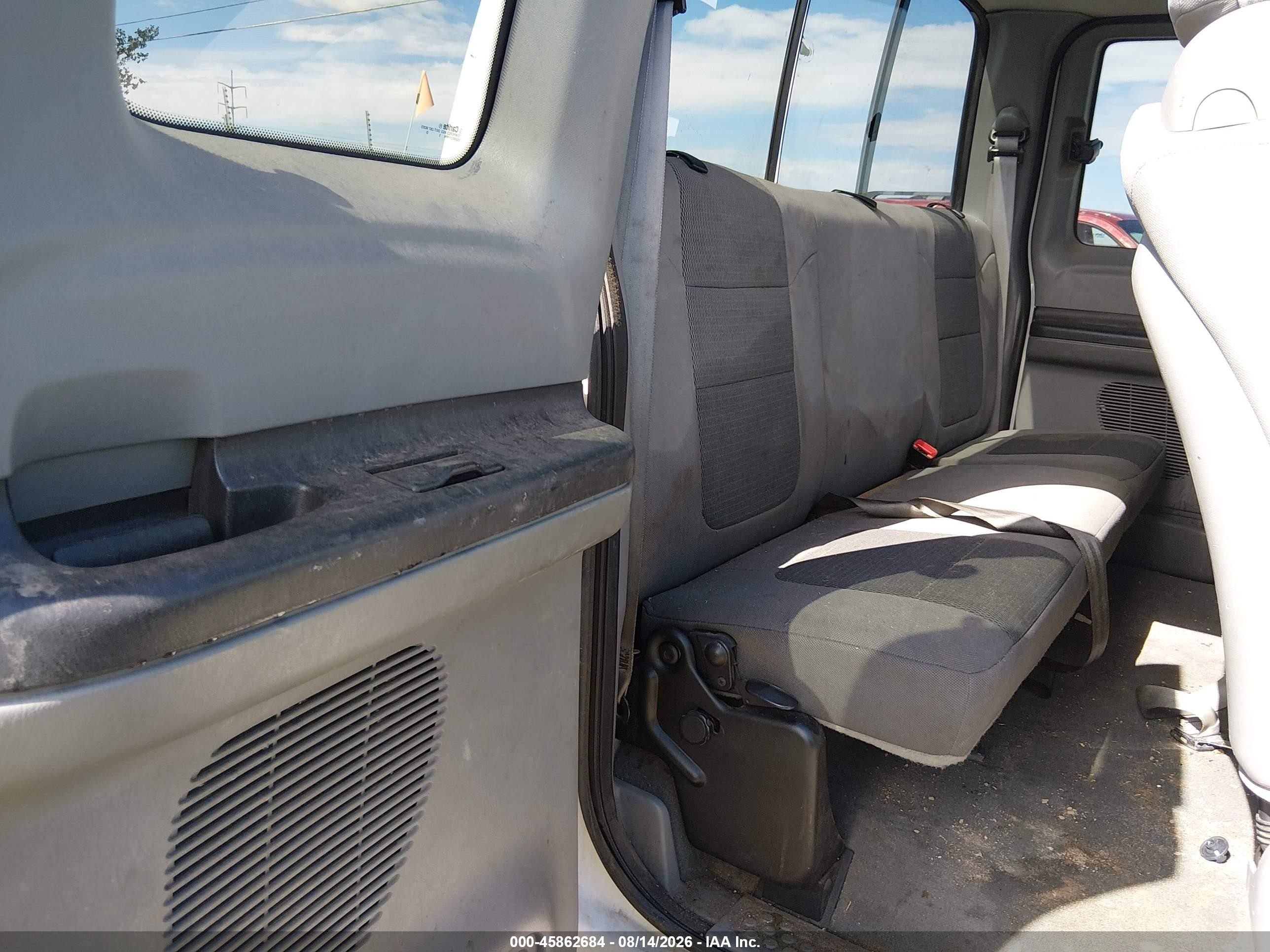 2006 Ford F-250 Lariat/xl/xlt White vin: 1FTSX21576EA25693