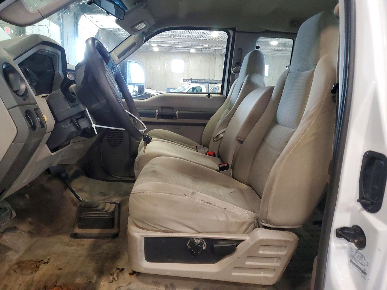 2008 Ford F250 Super Duty White vin: 1FTSX21588EE12935