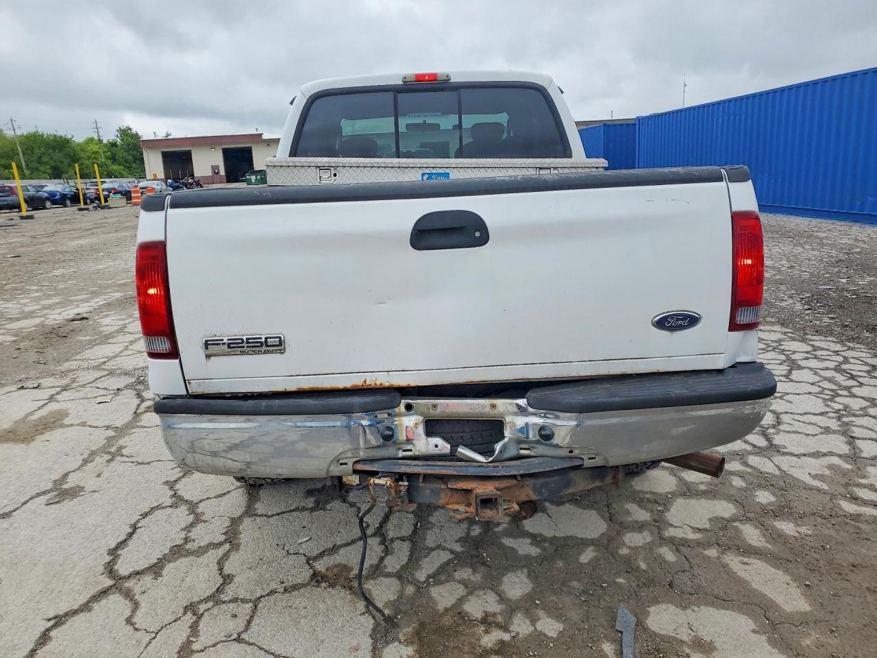 2005 Ford F250 Super Duty White vin: 1FTSX21595EC26087