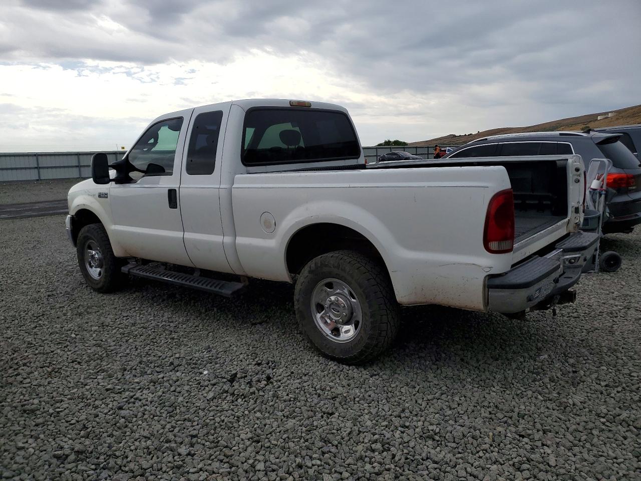 2007 Ford F250 Super Duty White vin: 1FTSX215X7EB31301
