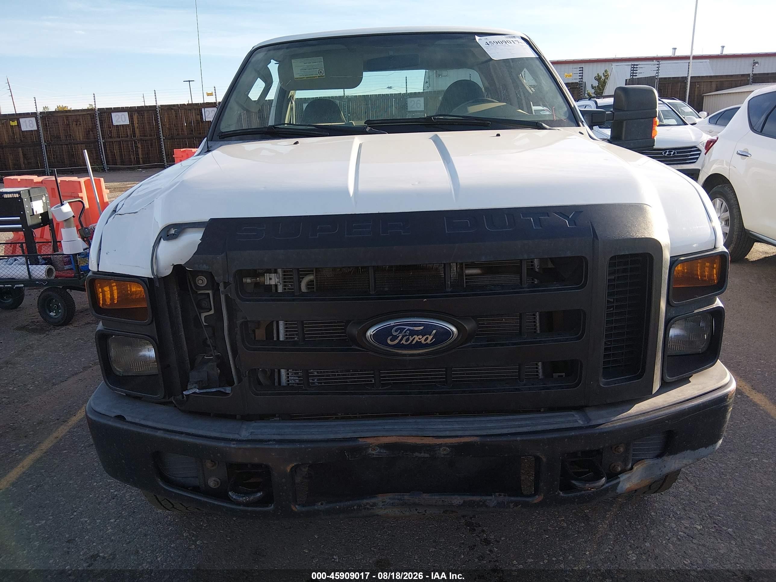 2008 Ford Super Duty F-250 Srw Fx4/lariat/xl/xlt White vin: 1FTSX215X8EC58762