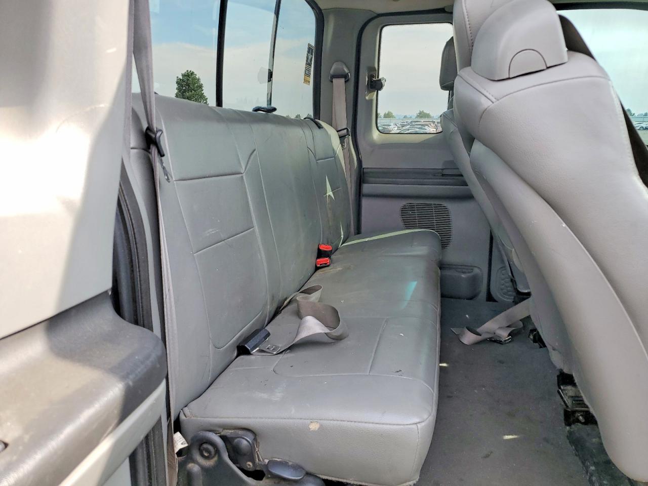 2006 Ford F250 Super Duty Gray vin: 1FTSX21P06EB56241