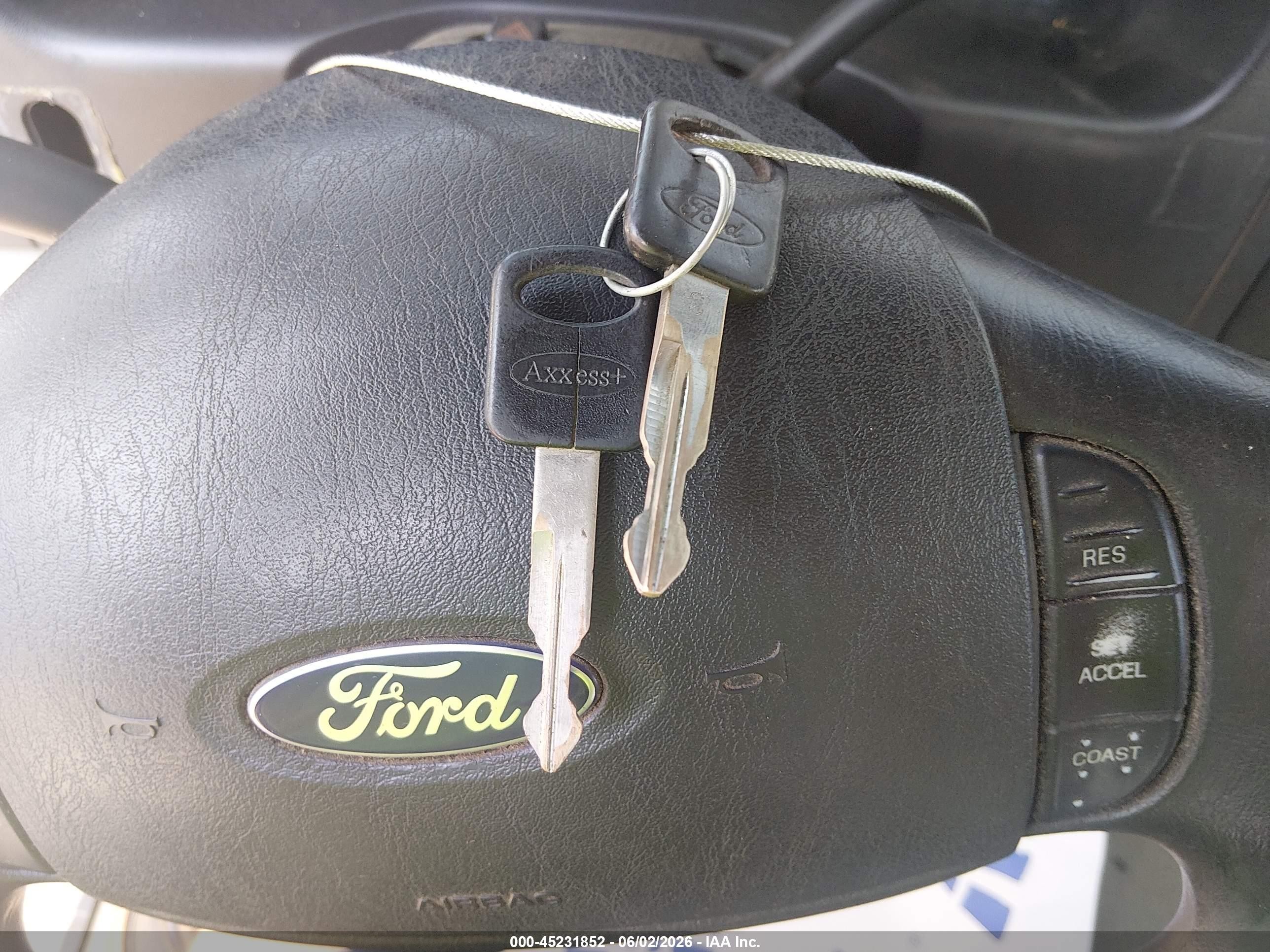 2006 Ford F-250 Lariat/xl/xlt Beige vin: 1FTSX21P16EC18441