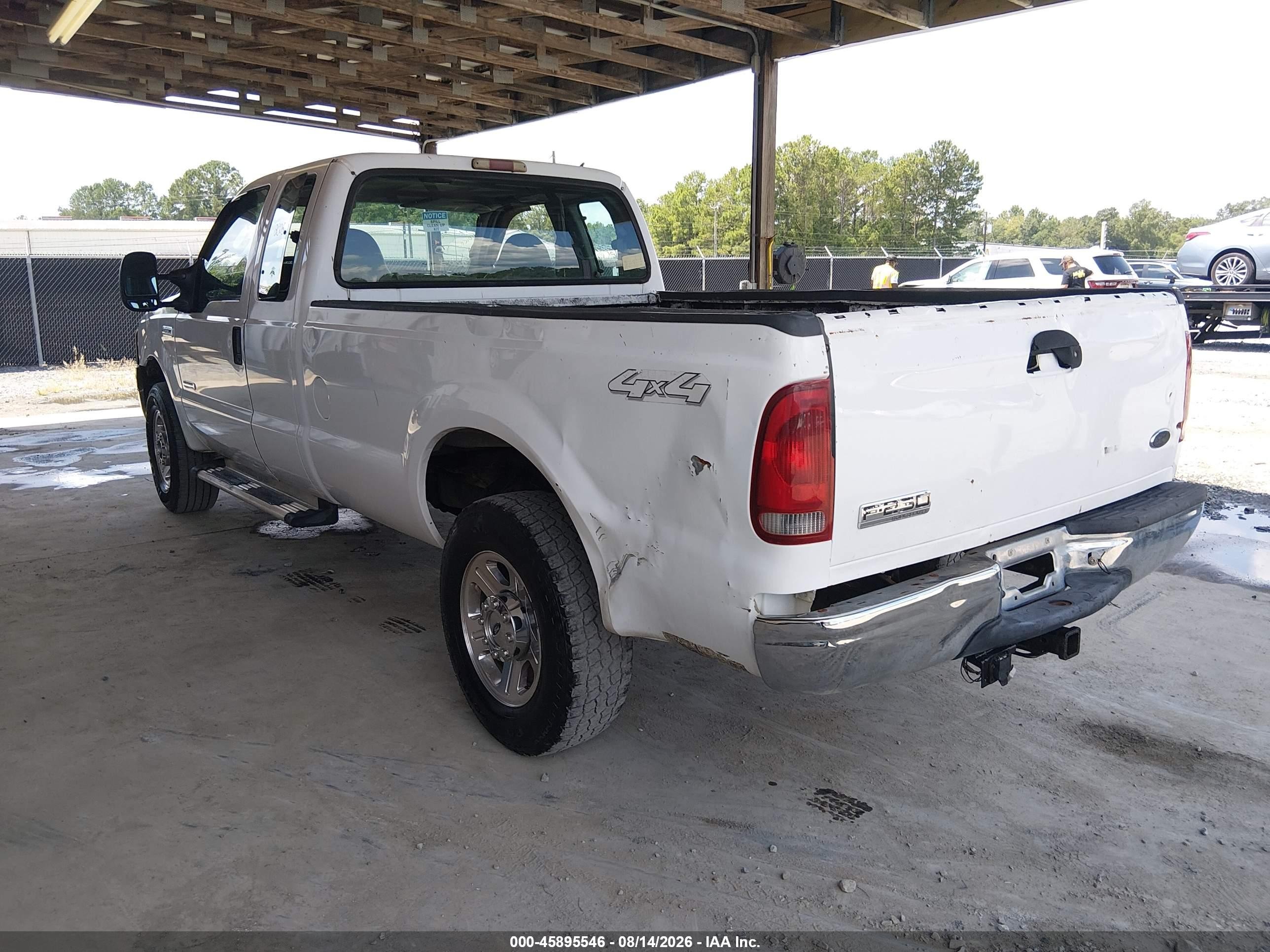 2005 Ford F-250 Lariat/xl/xlt White vin: 1FTSX21P25EC48997