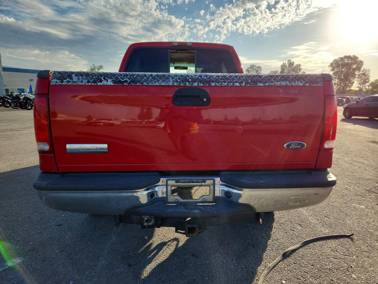 2005 Ford F250 Super Duty Red vin: 1FTSX21P35EA39087