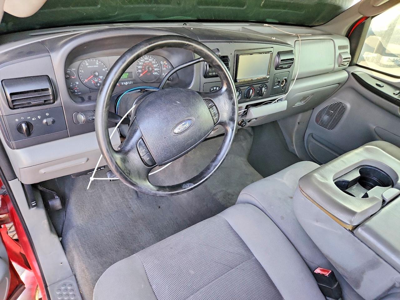 2005 Ford F250 Super Duty Red vin: 1FTSX21P35EA39087