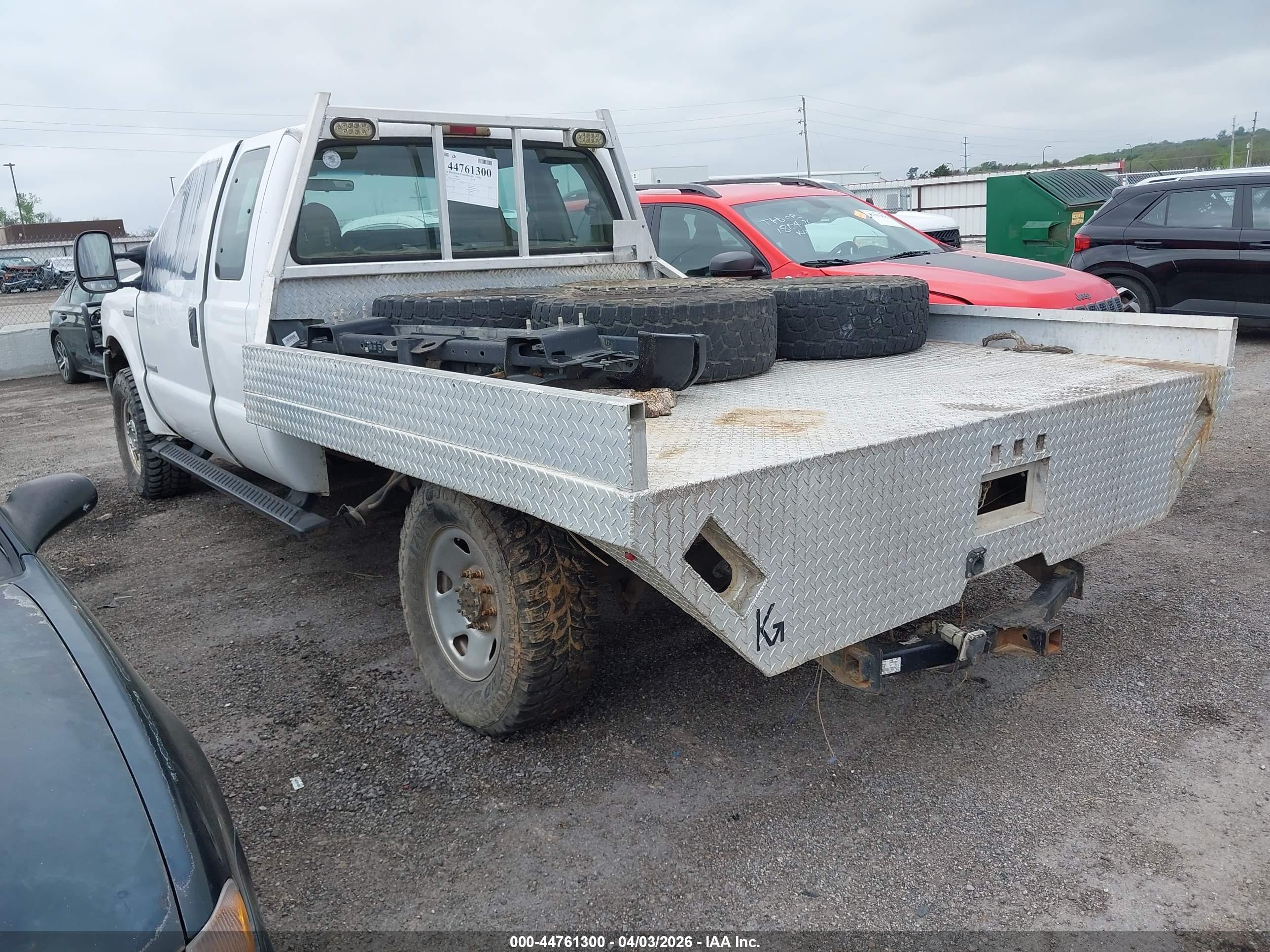 2005 Ford F-250 Lariat/xl/xlt White vin: 1FTSX21P45EB98166