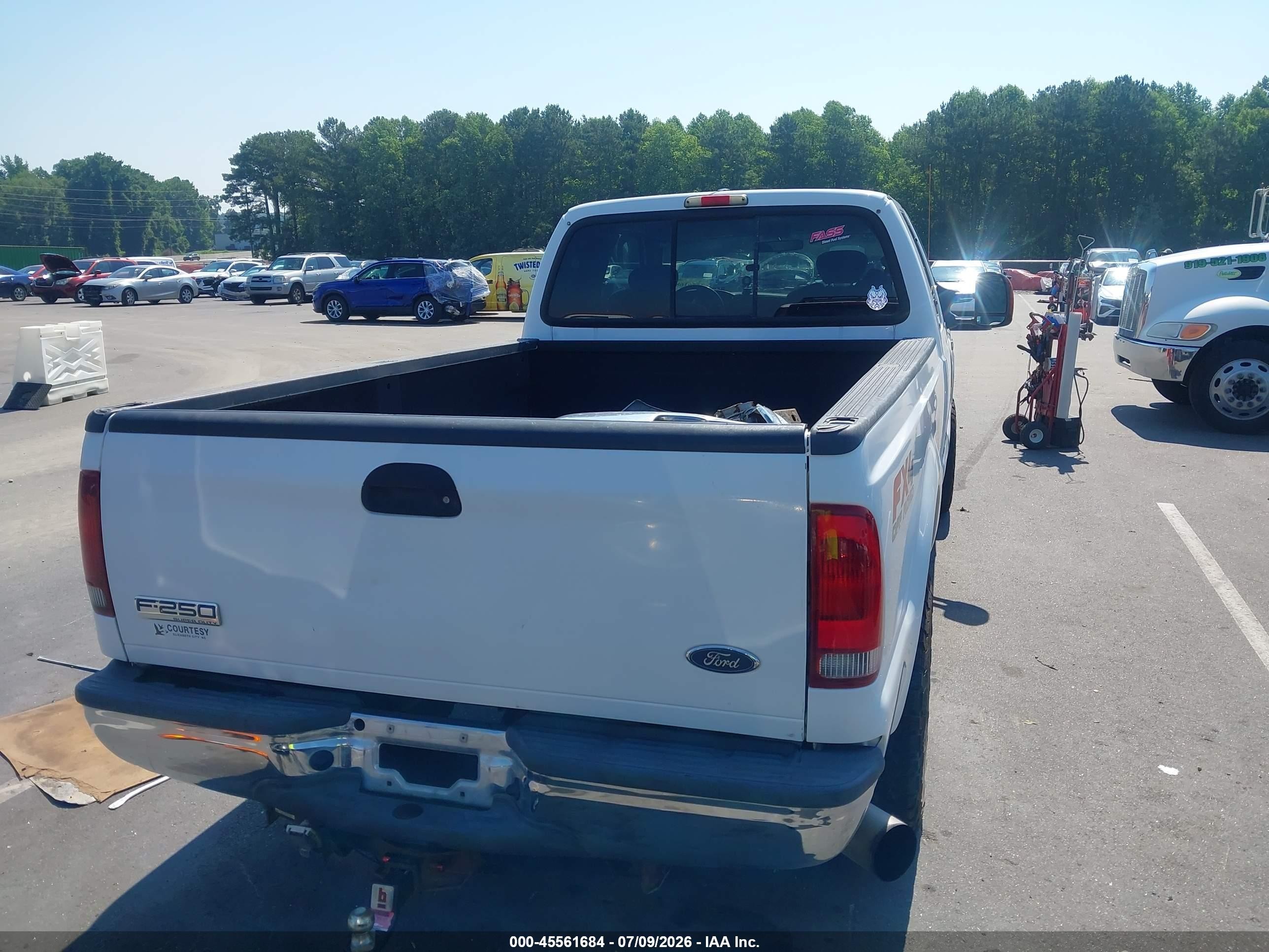 2006 Ford F-250 Lariat/xl/xlt White vin: 1FTSX21P56EA25399