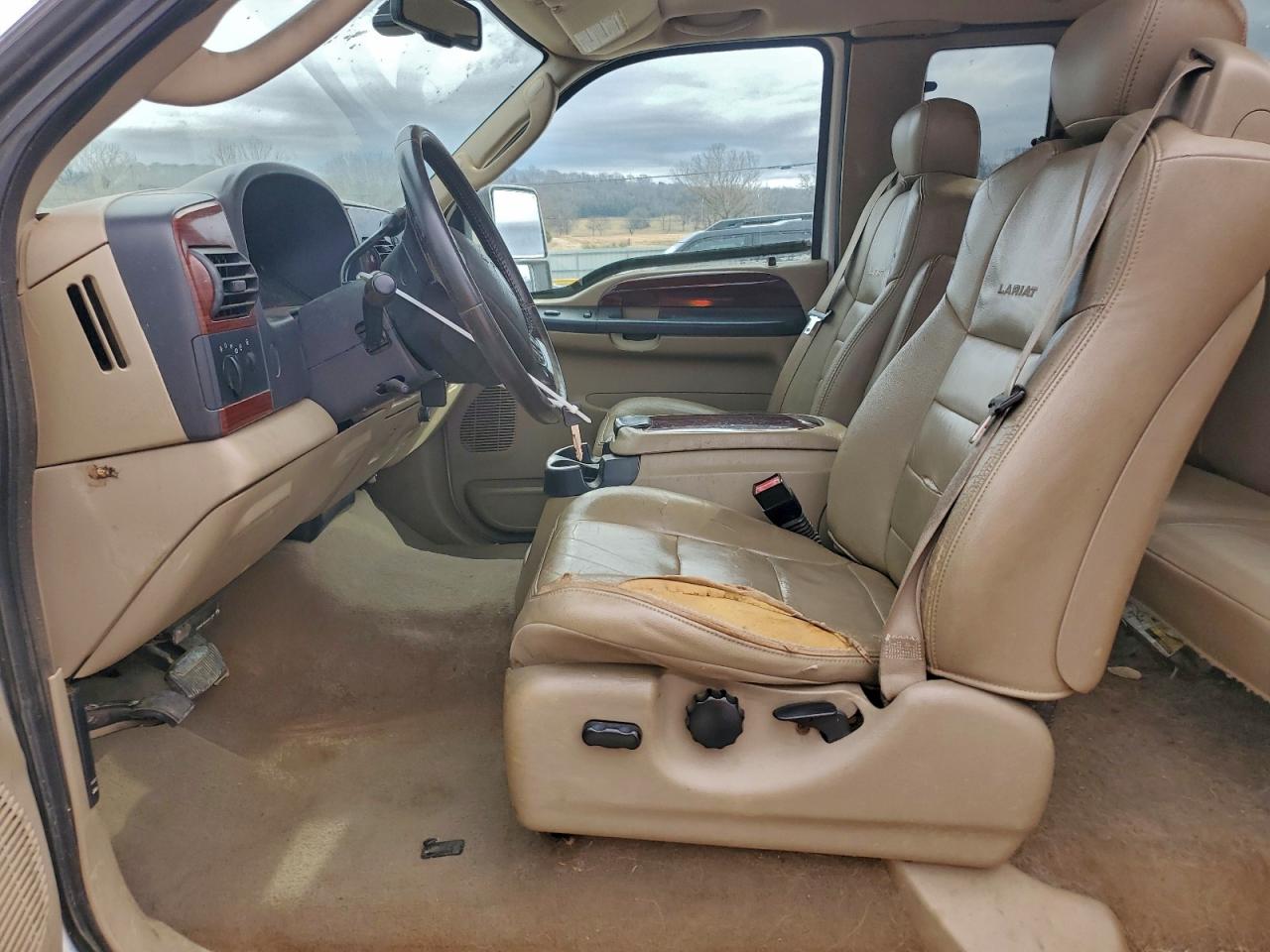 2007 Ford F250 Super Duty White vin: 1FTSX21P67EA04448