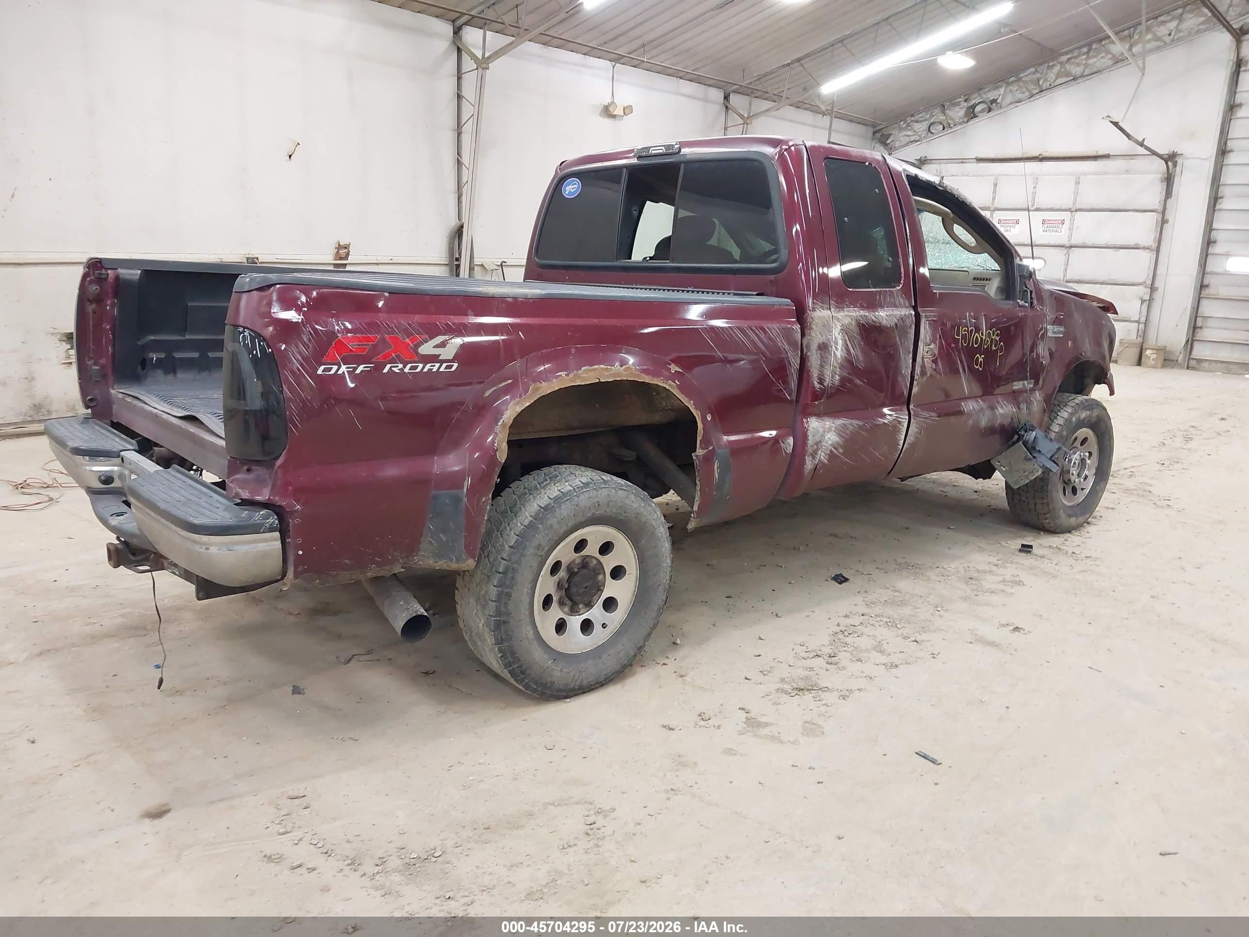 2005 Ford F-250 Lariat/xl/xlt Red vin: 1FTSX21P95EB00443