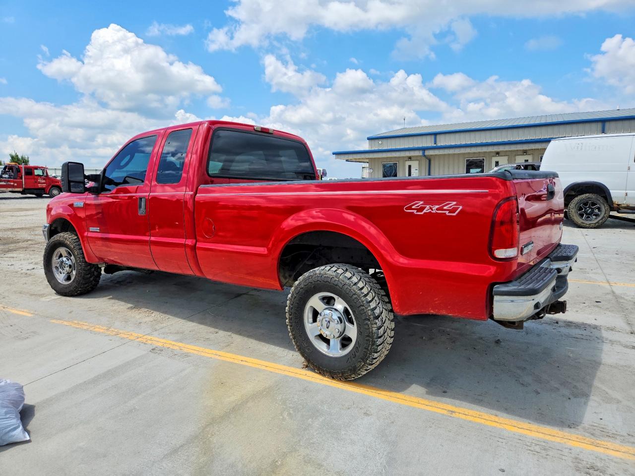 2005 Ford F250 Super Duty Red vin: 1FTSX21P95EB50419