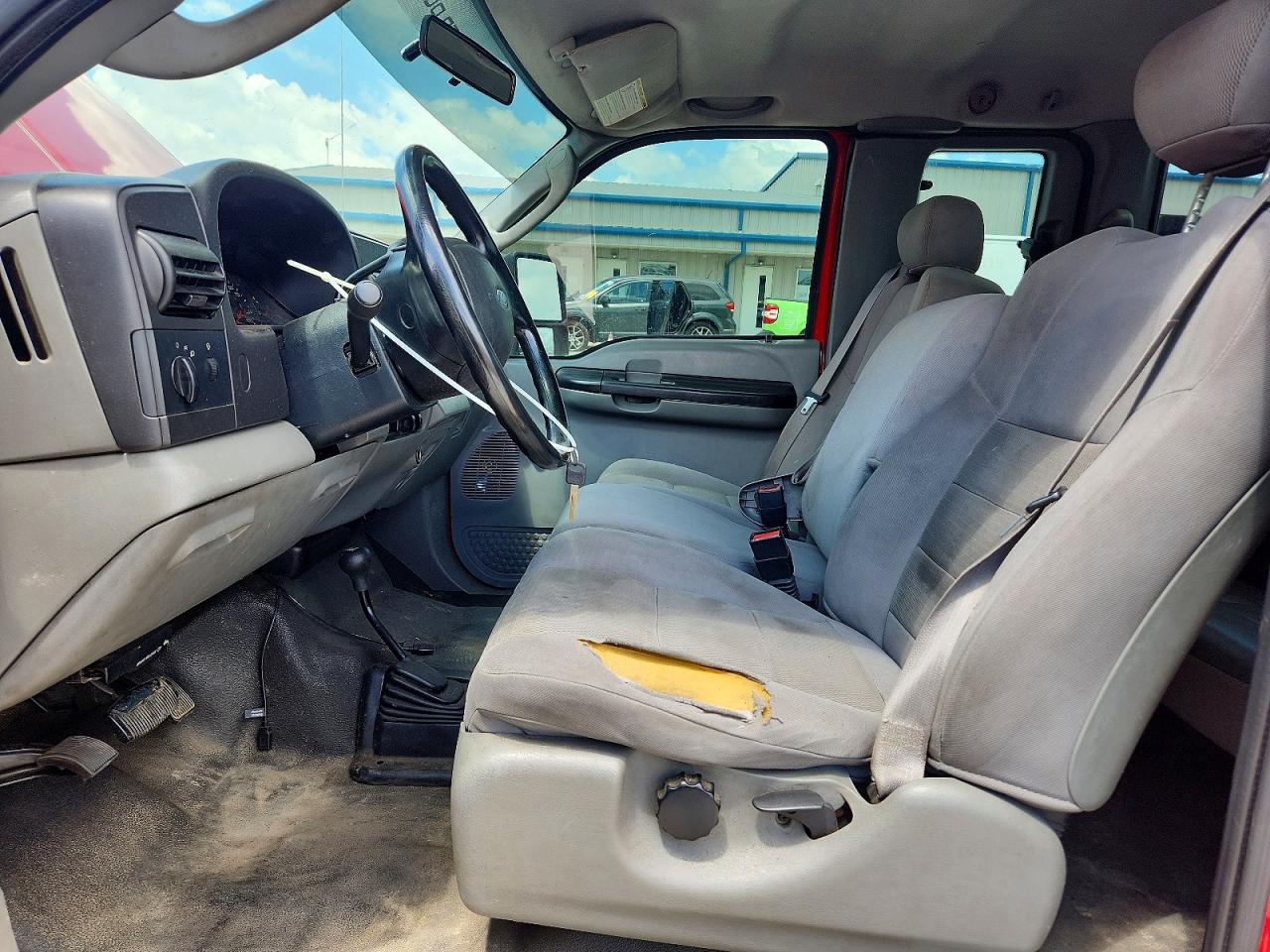 2005 Ford F250 Super Duty Red vin: 1FTSX21P95EB50419