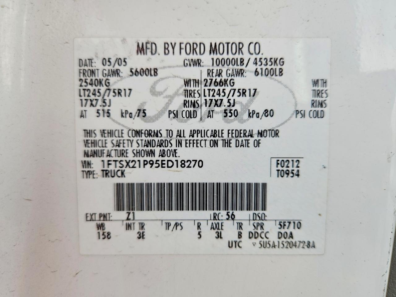 2005 Ford F250 Super Duty White vin: 1FTSX21P95ED18270