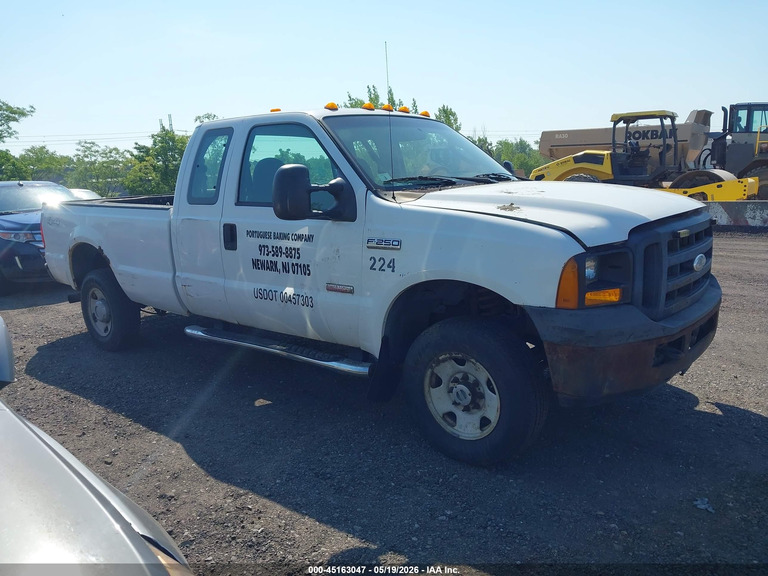 2006 Ford F-250 Lariat/xl/xlt White vin: 1FTSX21PX6ED04122