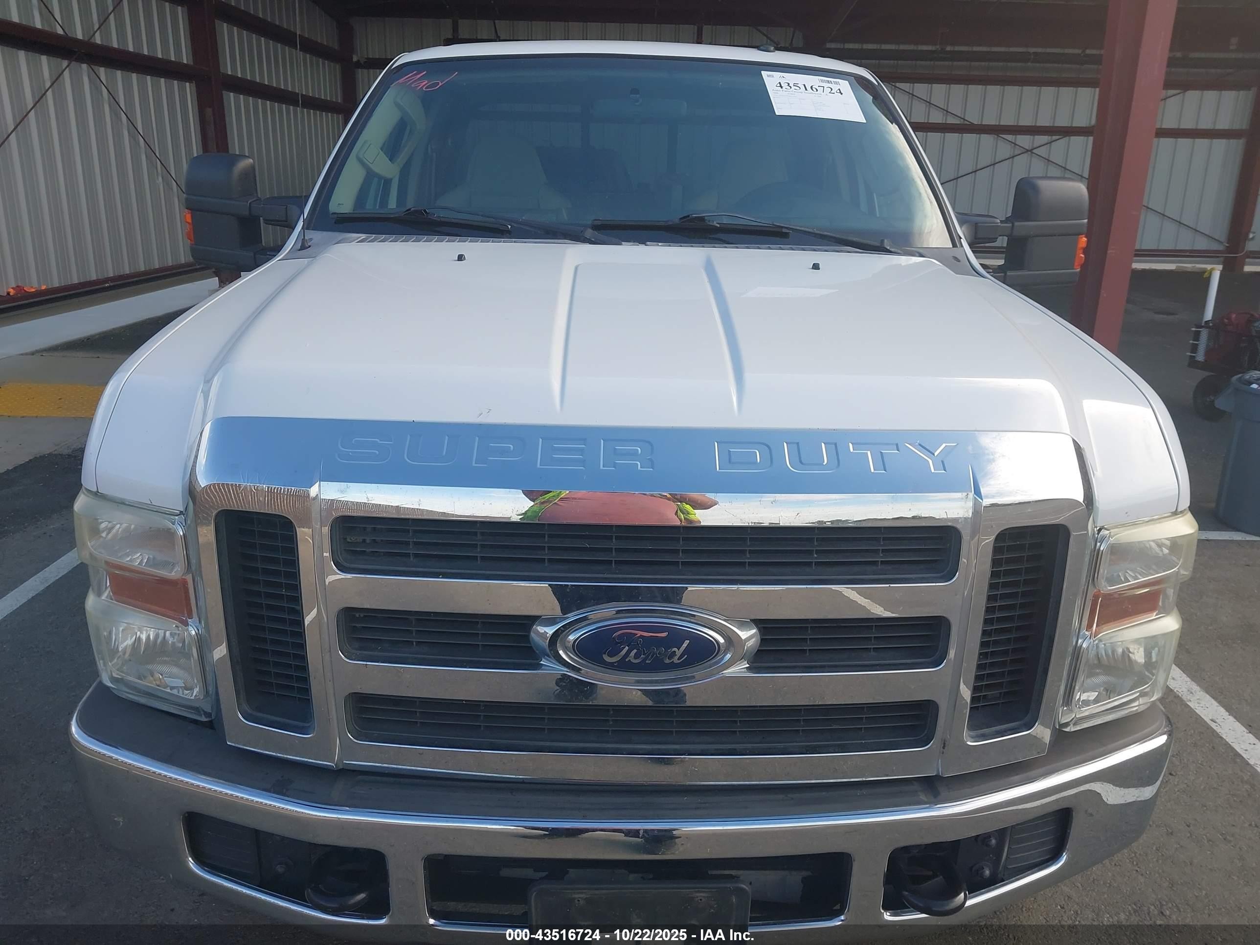 2008 Ford F-250 Xlt White vin: 1FTSX21R18EA76113