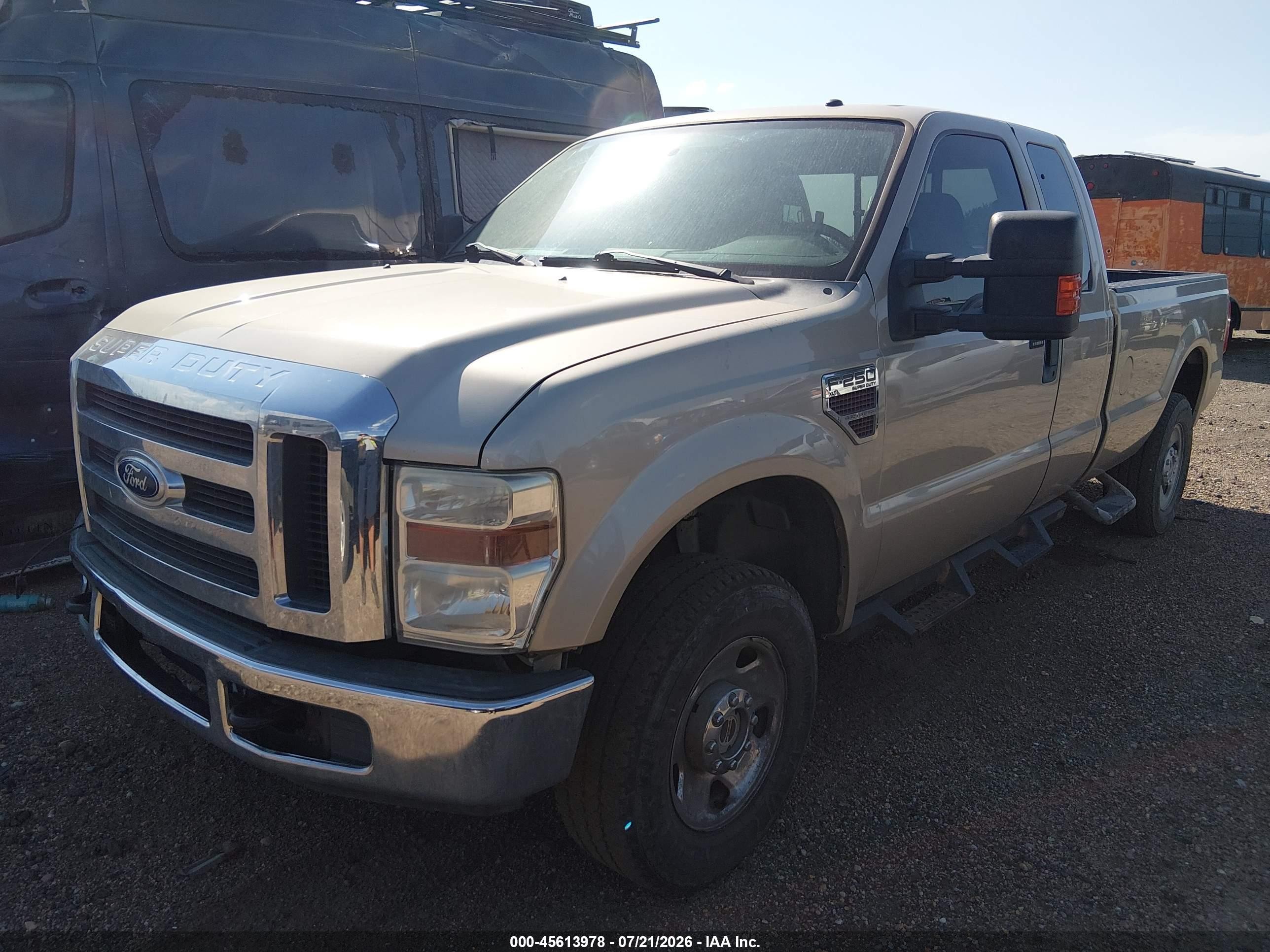2008 Ford Super Duty F-250 Srw   Gold vin: 1FTSX21R28EB16232