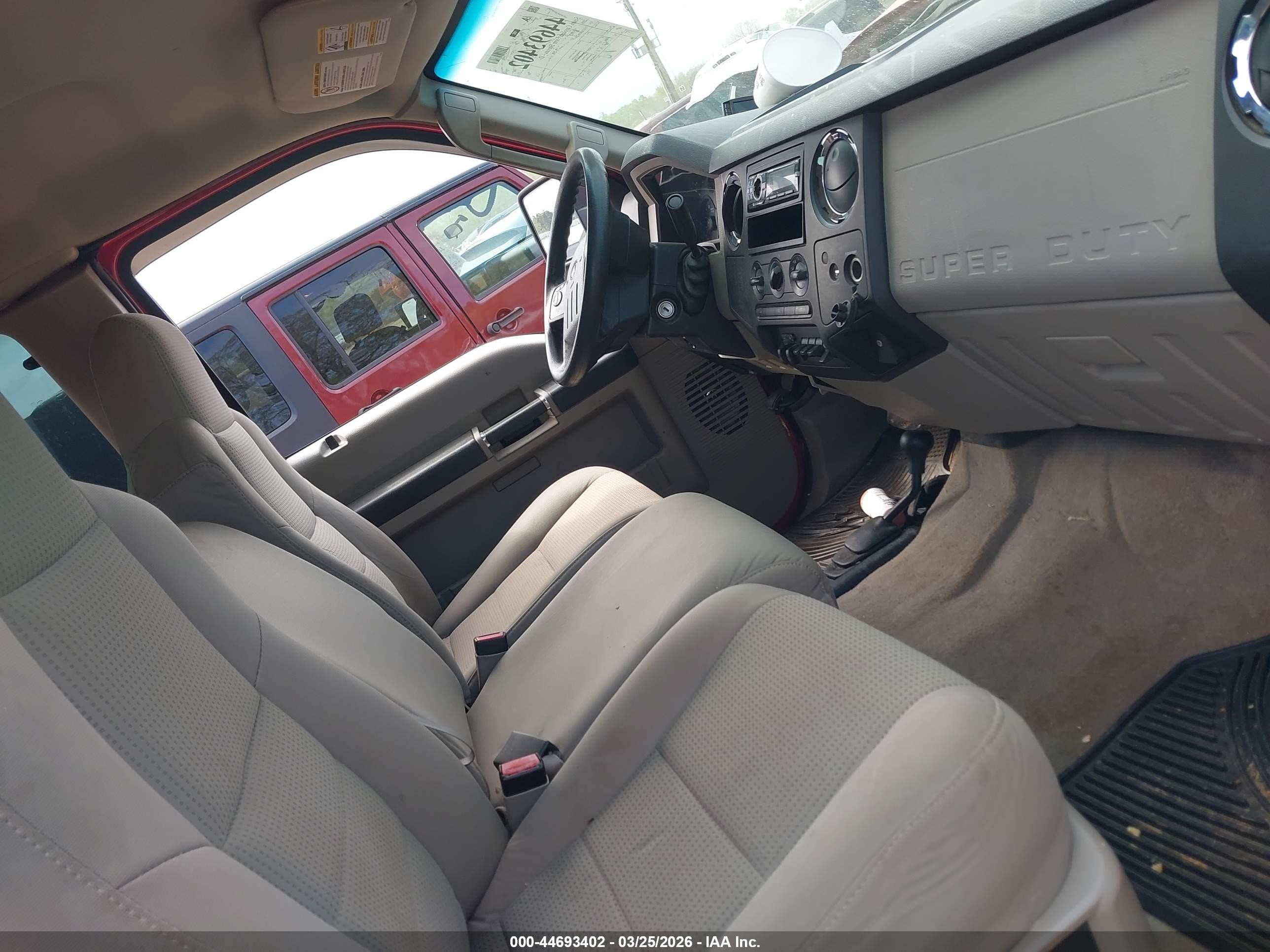 2008 Ford F-250 Fx4/lariat/xl/xlt Red vin: 1FTSX21R48EB62306