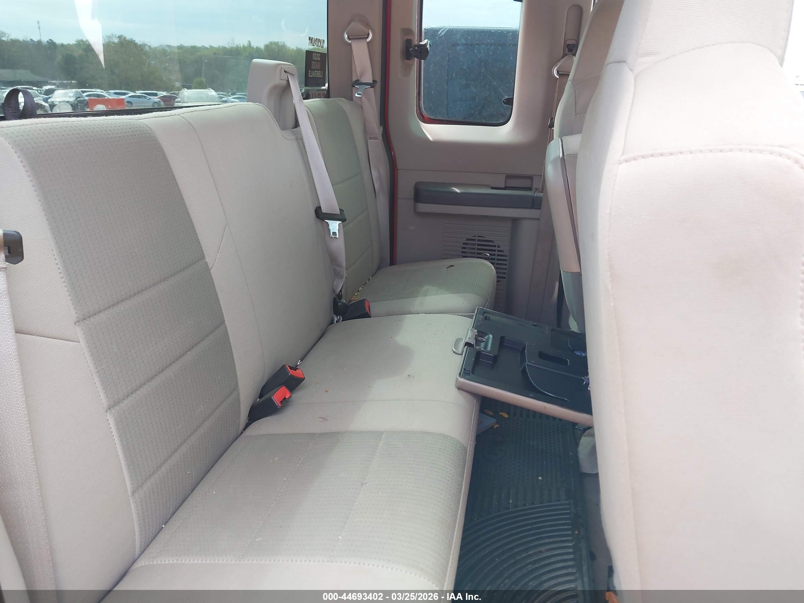 2008 Ford F-250 Fx4/lariat/xl/xlt Red vin: 1FTSX21R48EB62306