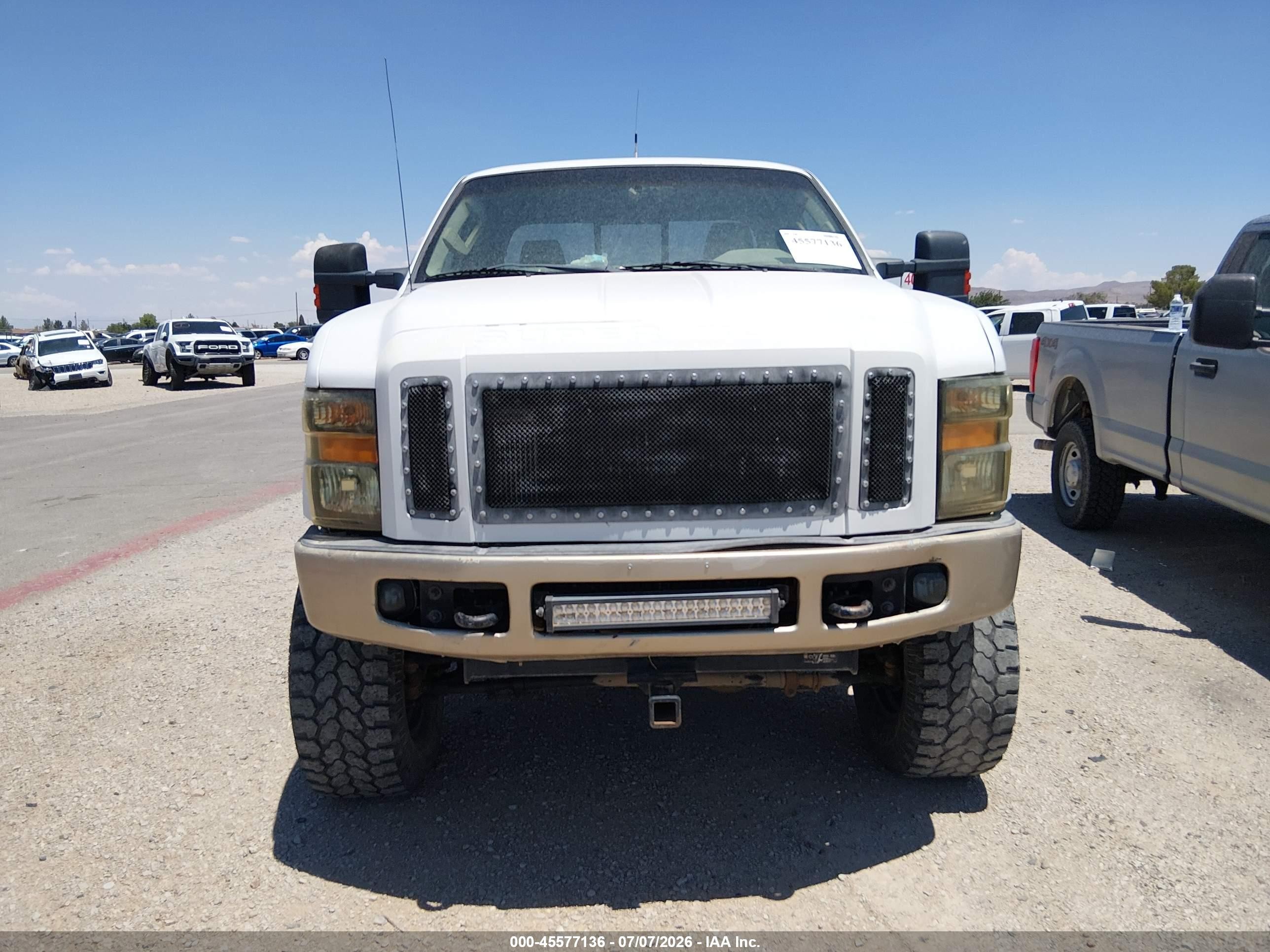 2008 Ford Super Duty F-250 Srw Fx4/lariat/xl/xlt White vin: 1FTSX21R58EB51699