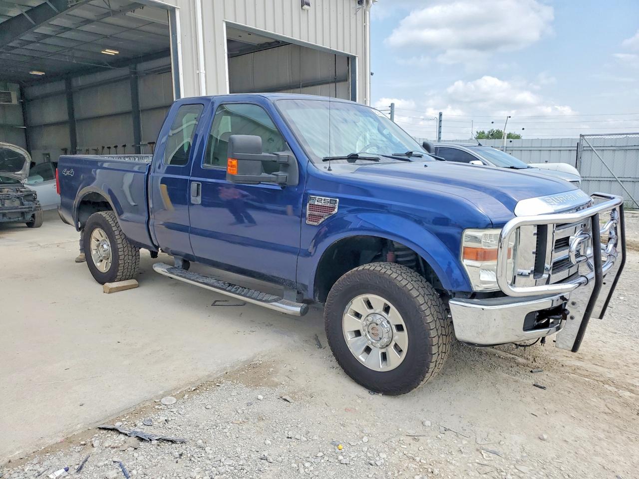 2008 Ford F250 Super Duty Blue vin: 1FTSX21R68EB89376