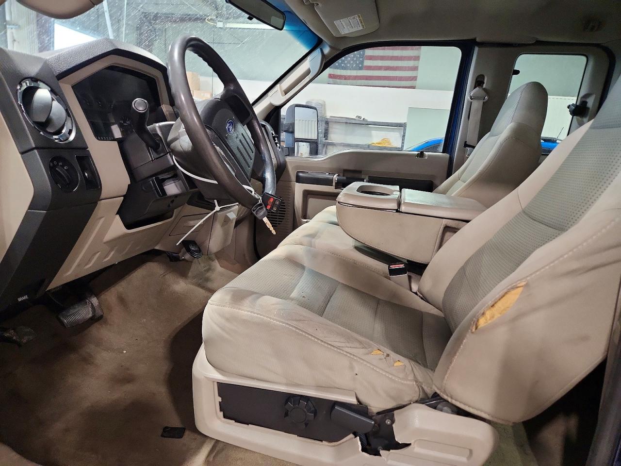 2006 Ford F-250 Blue vin: 1FTSX21R68EB89376