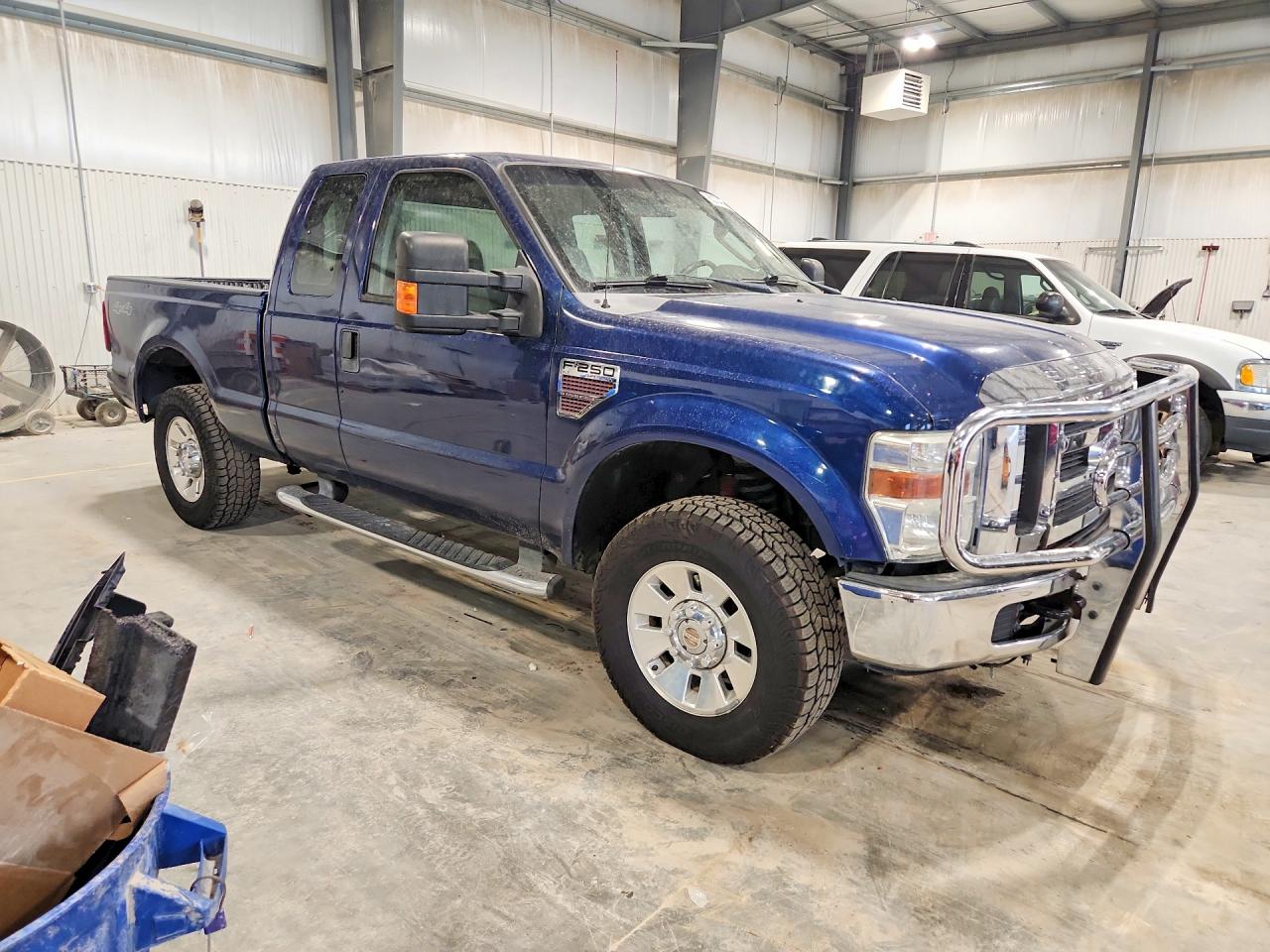 2006 Ford F-250 Blue vin: 1FTSX21R68EB89376