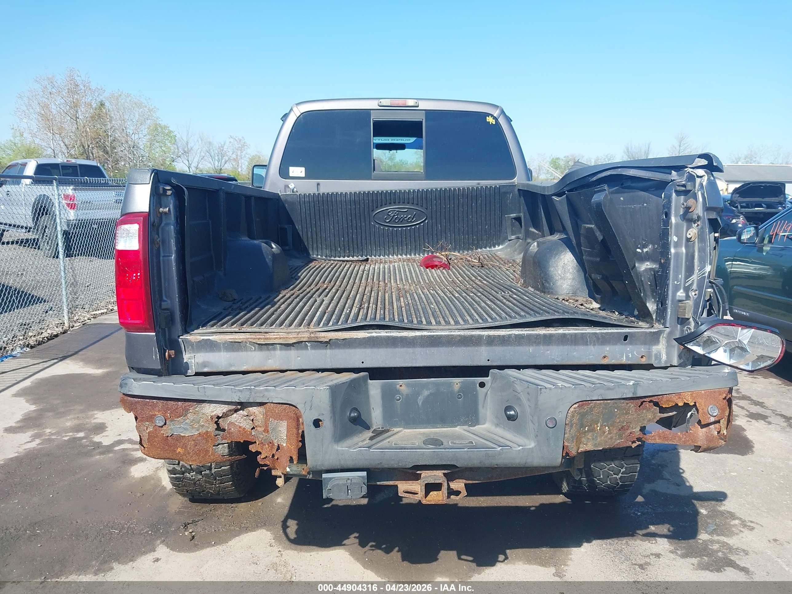 2008 Ford F-250 Fx4/lariat/xl/xlt Серый vin: 1FTSX21R88EA89005
